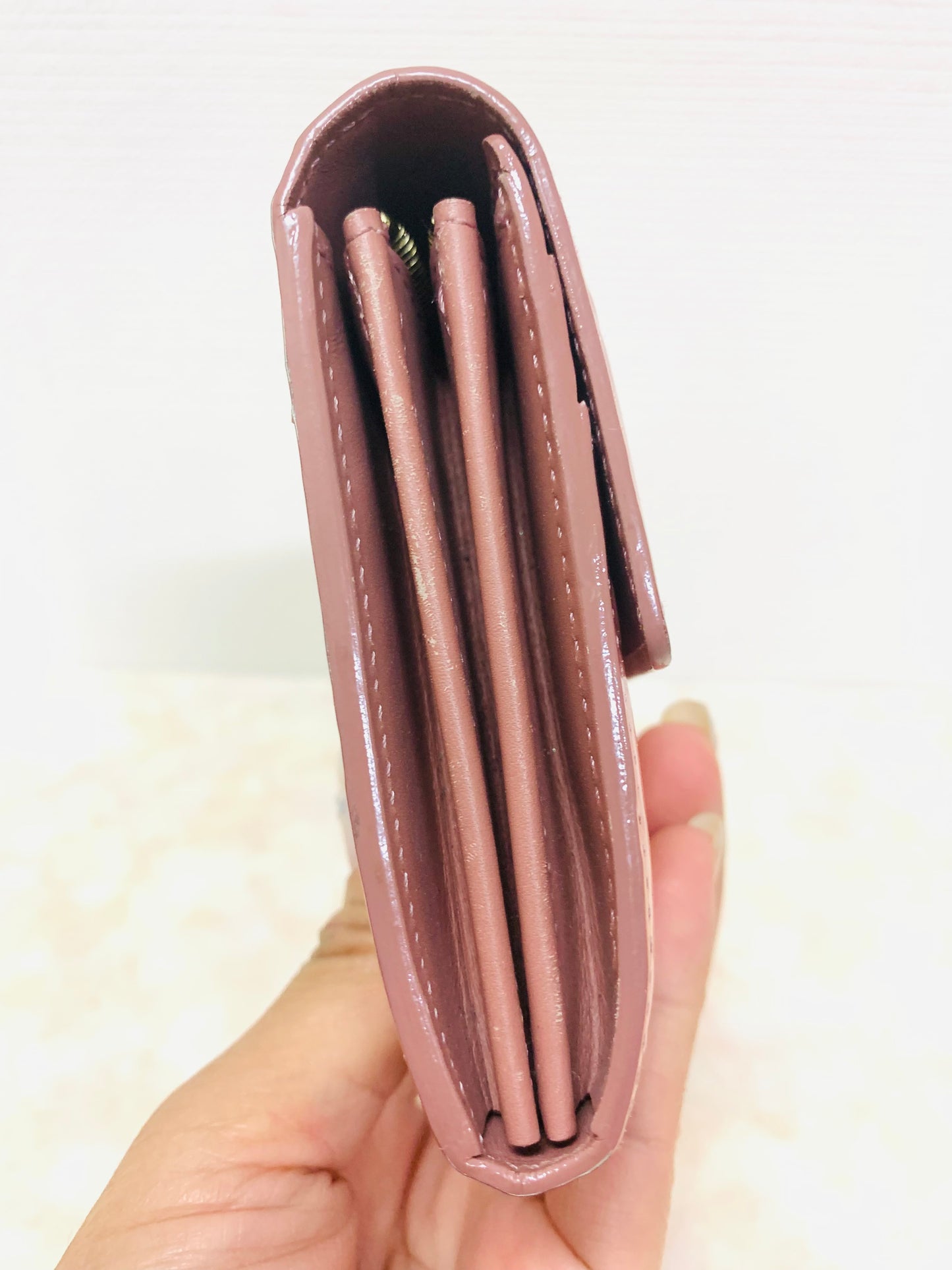 LOUIS VUITTON Vernis Ikat Rose Velour Wallet