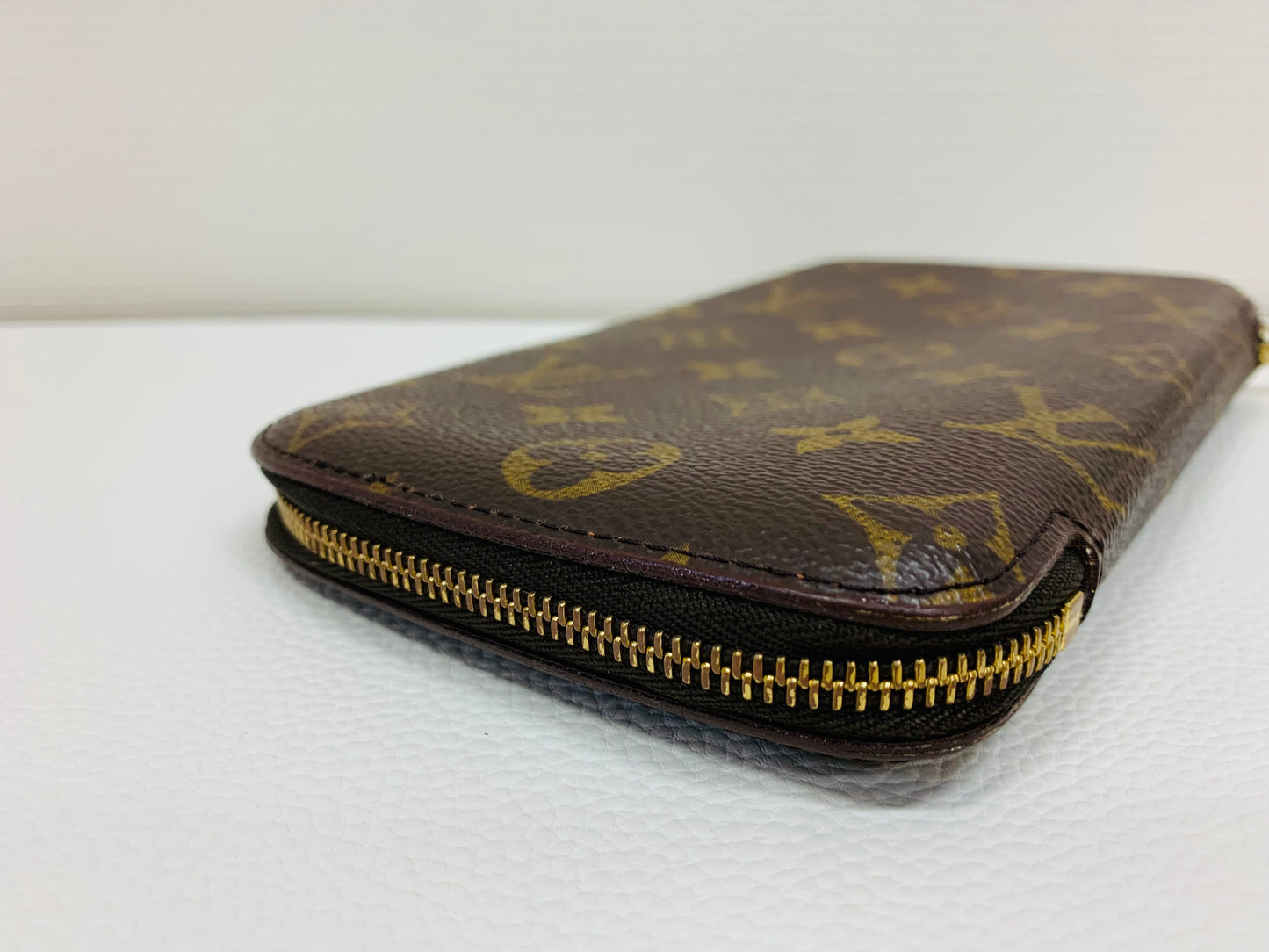 Used Louis Vuitton Geode Compact Zippy Wallet Organizer