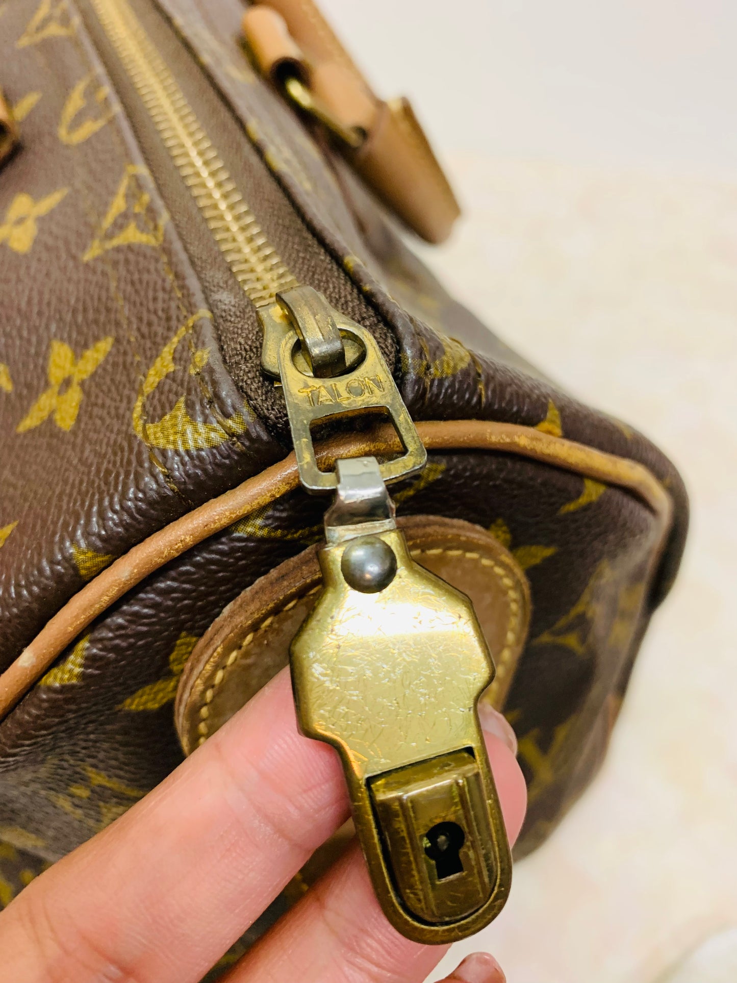LOUIS VUITTON Vintage French Company Speedy 35