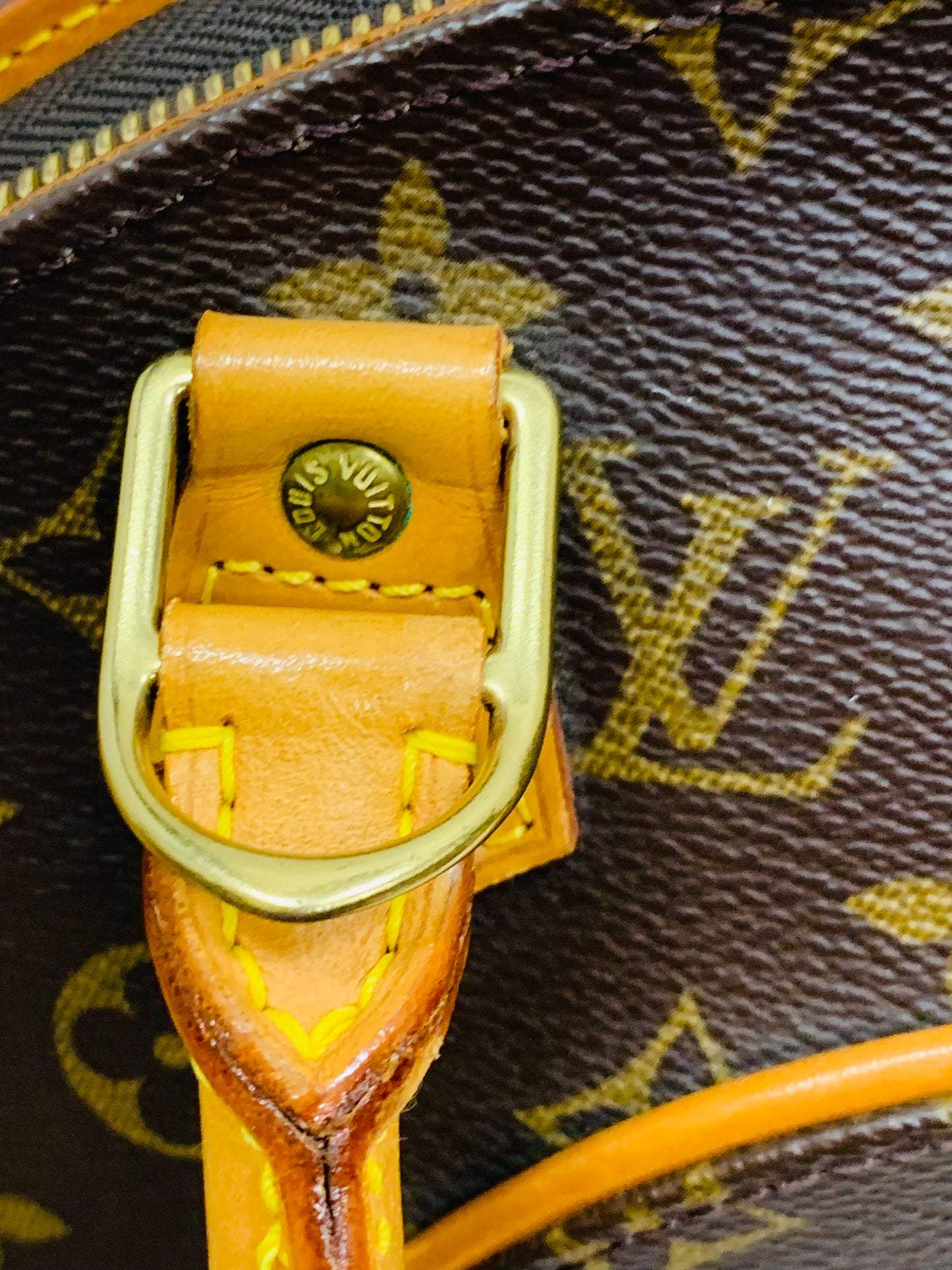 USED LOUIS VUITTON ELLIPSE PM