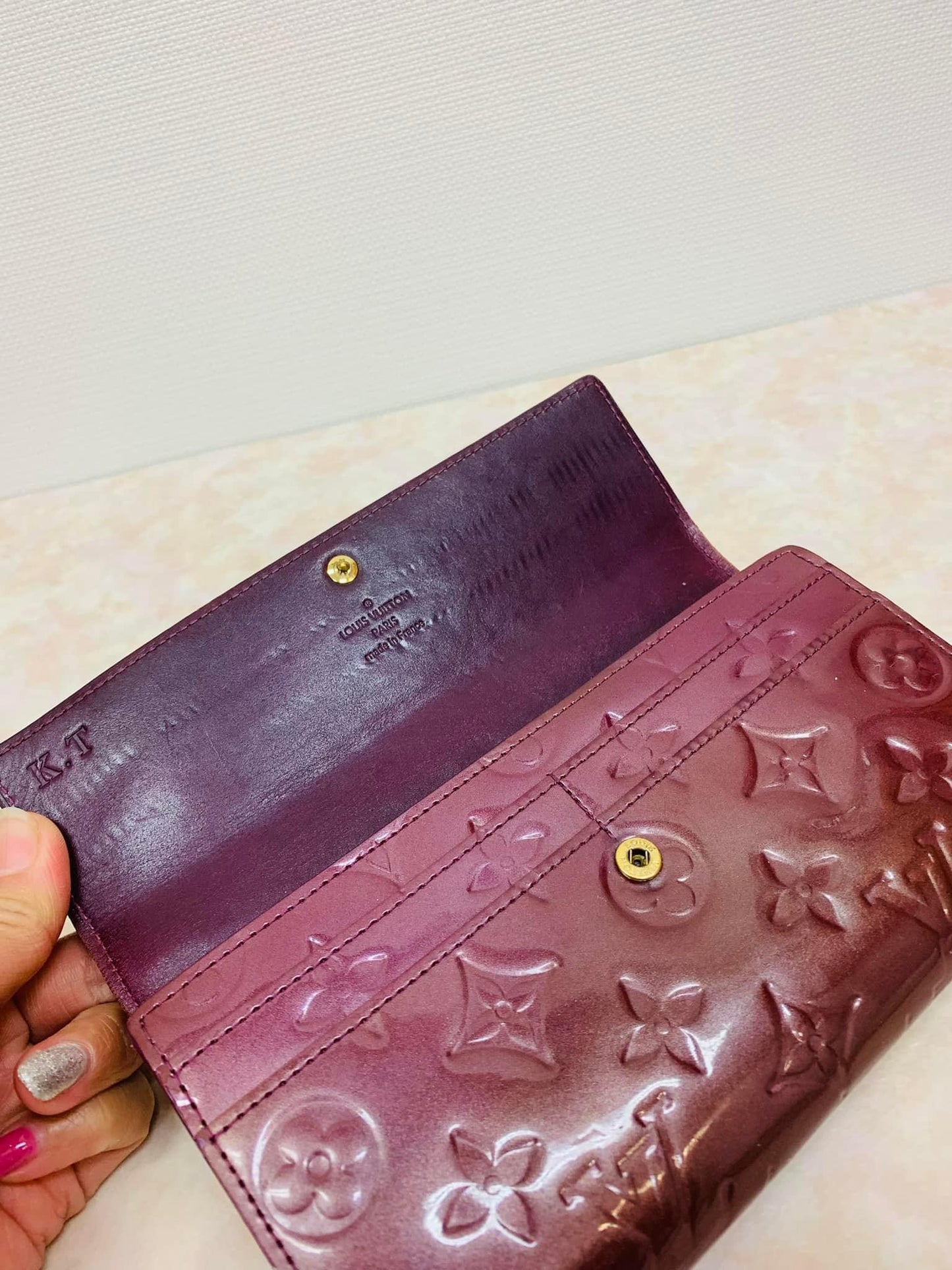 LOUIS VUITTON VERNIS SARAH WALLET