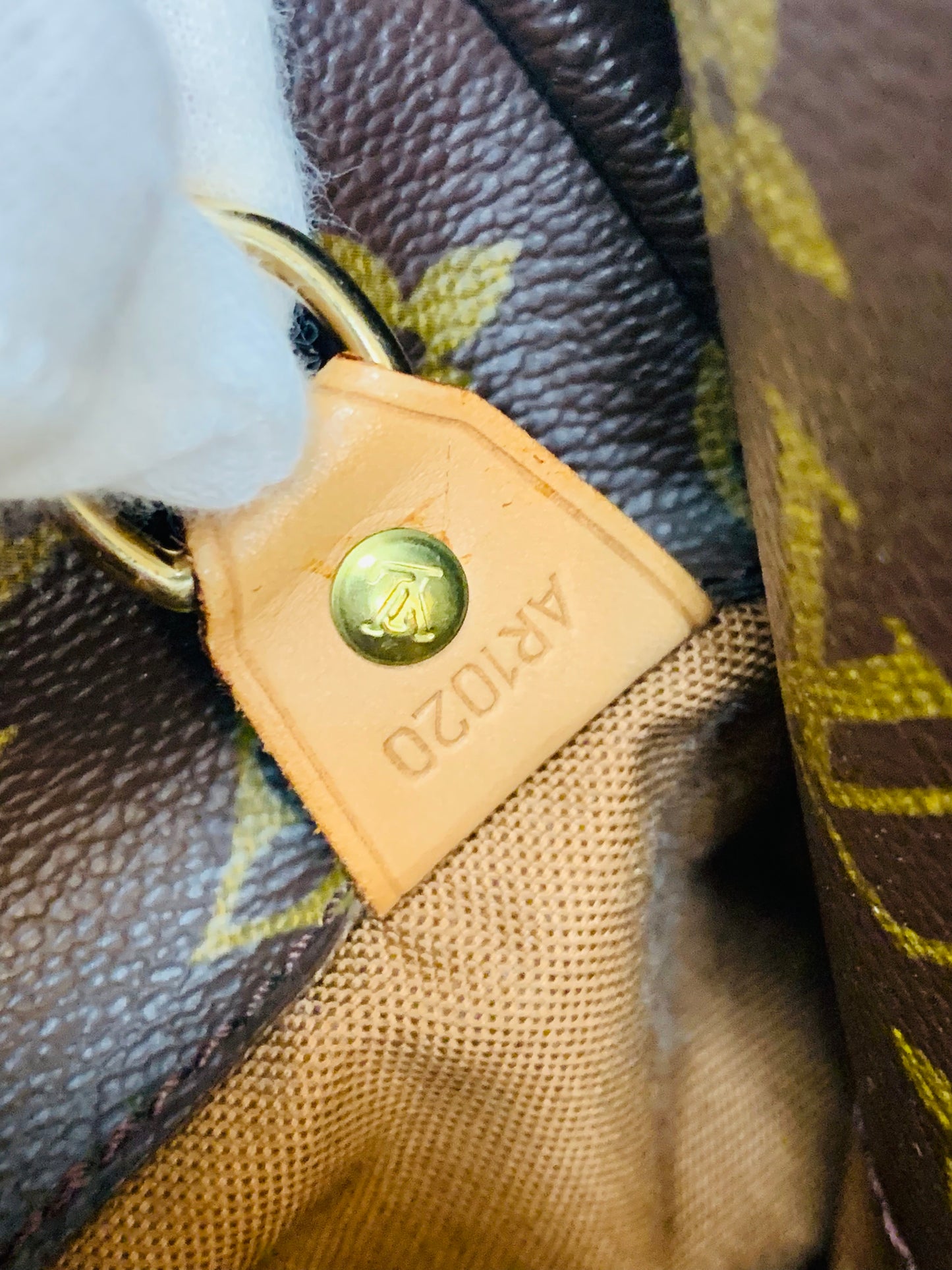 LOUIS VUITTON CABAS ALTO