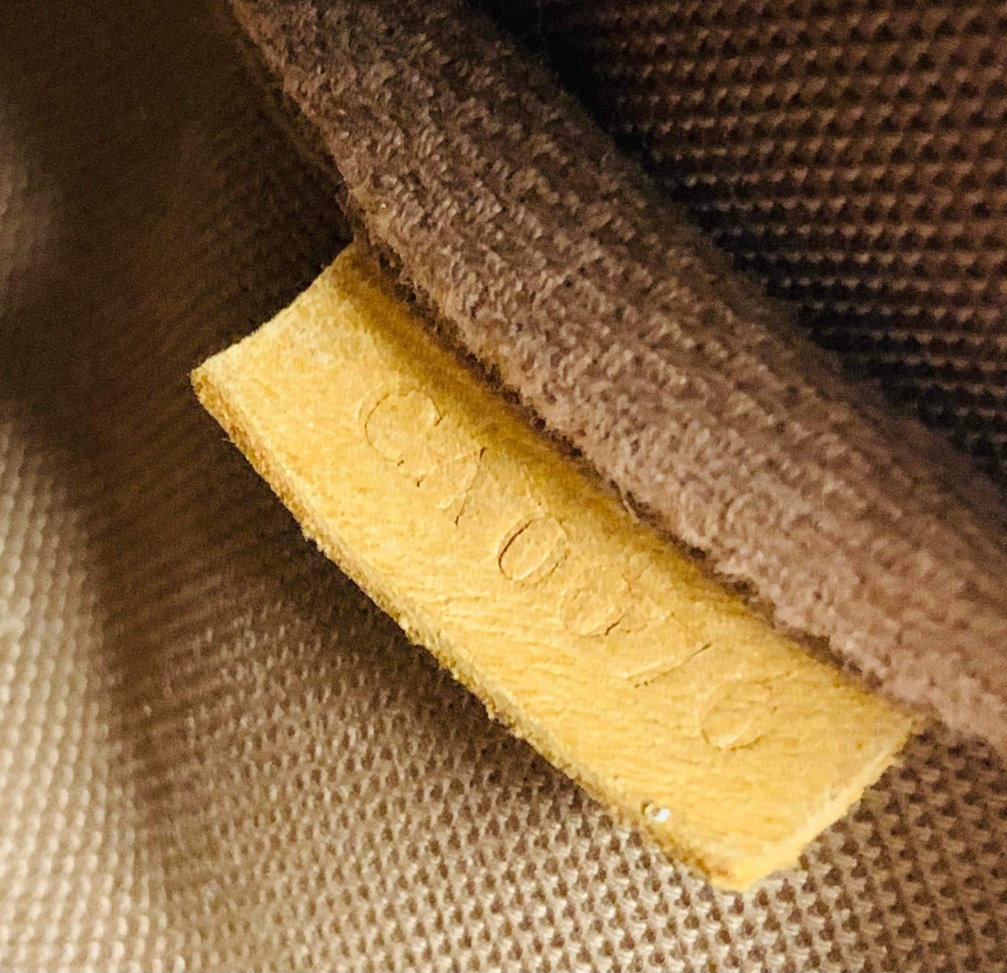 LOUIS VUITTON POCHETTE ACCESSORIES