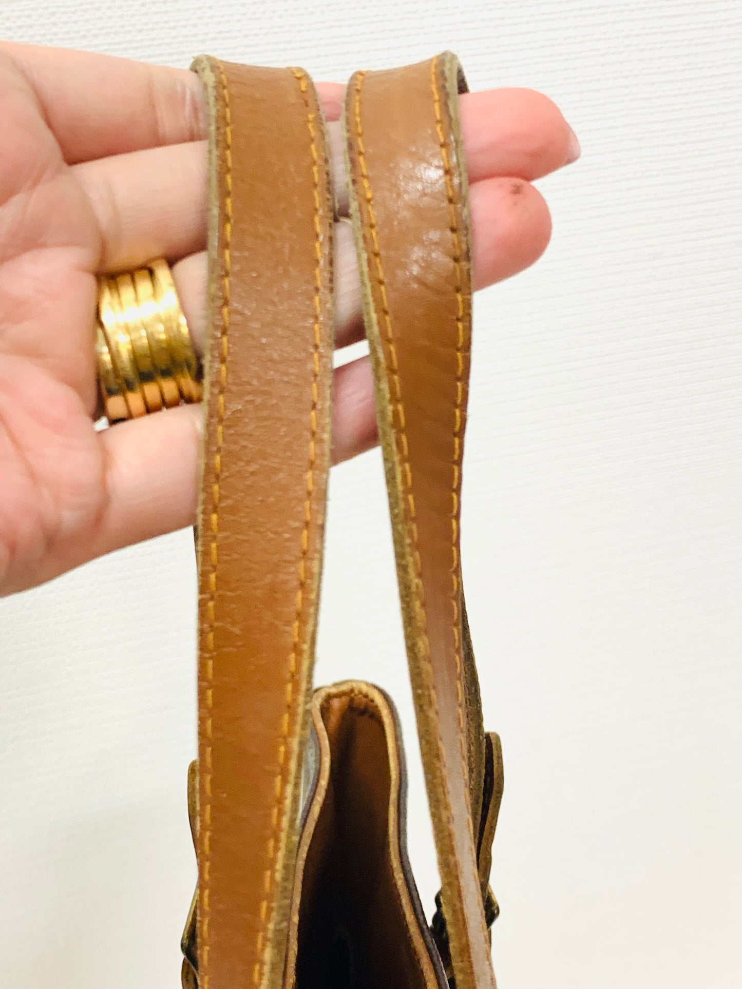 LOUIS VUITTON Bucket GM French Company