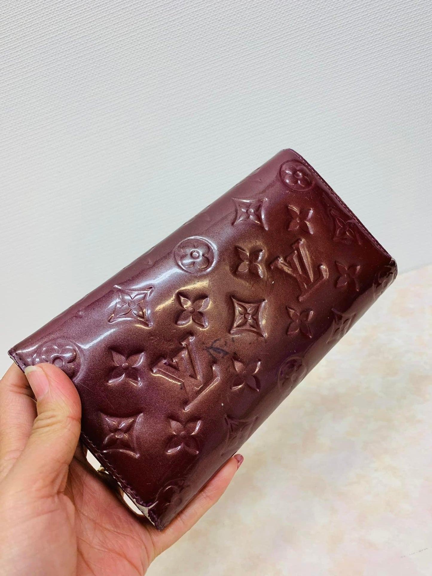 LOUIS VUITTON VERNIS SARAH WALLET