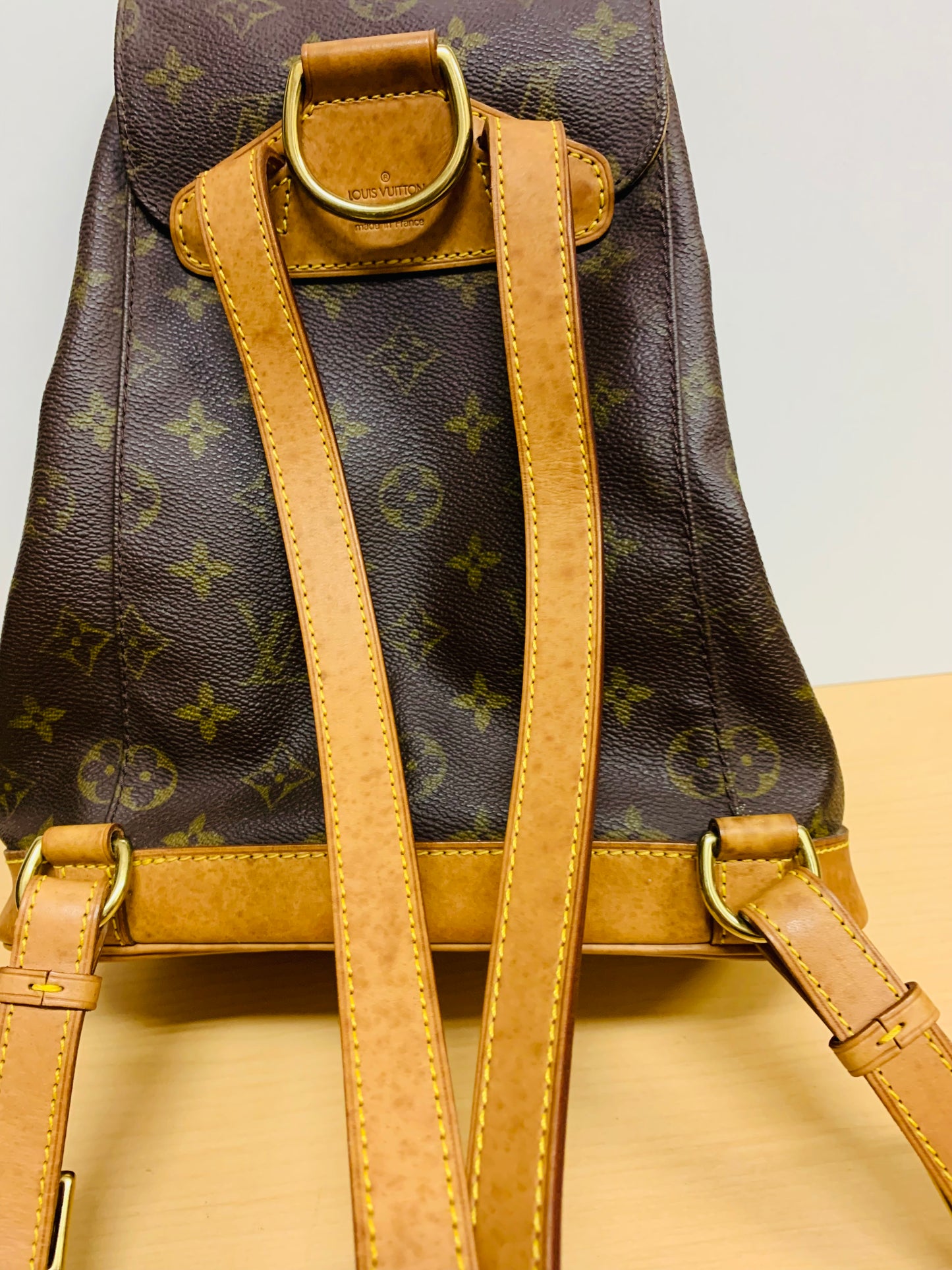Louis Vuitton Montsouris MM Monogram