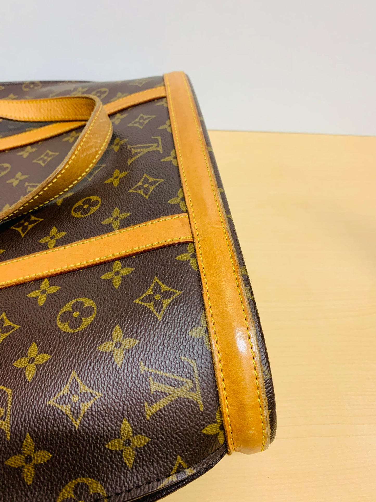 Louis Vuitton Babylone Shoulder Bag (used)