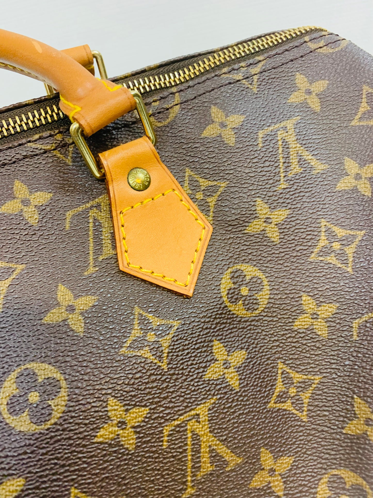 USED LOUIS VUITTON SPEEDY 35