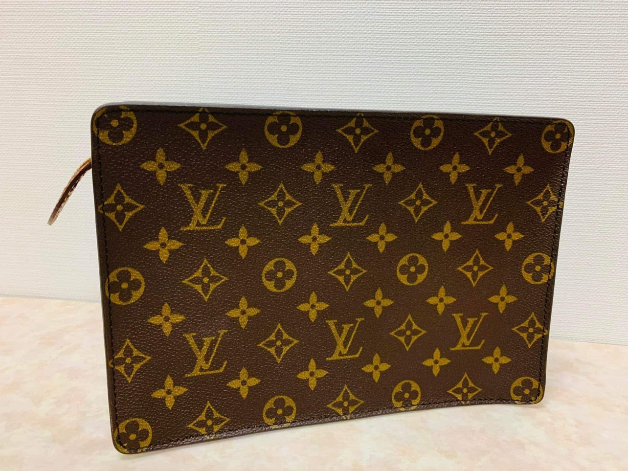 LOUIS VUITTON  Pochette Homme clutch