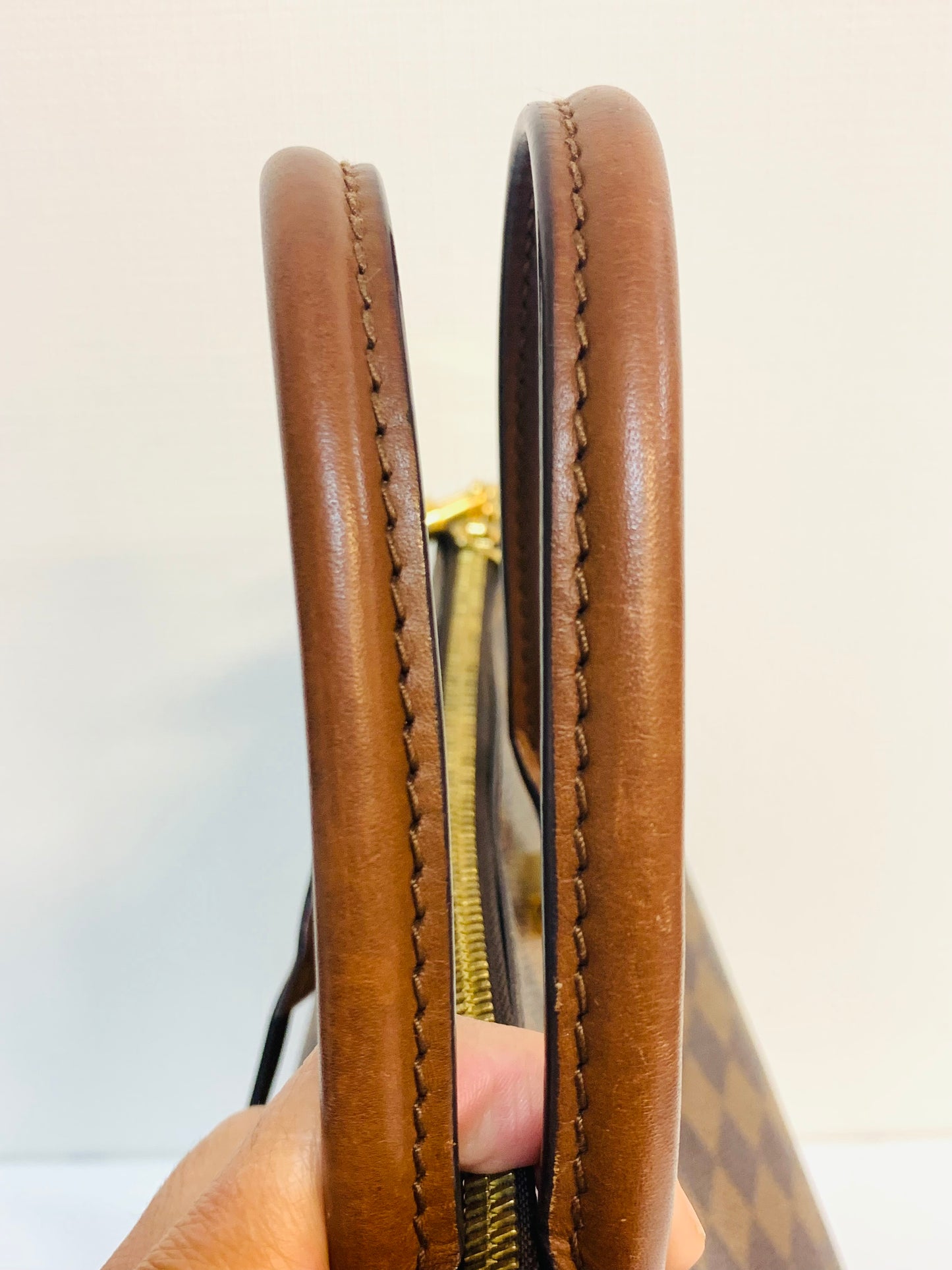 LOUIS VUITTON Belmont Tote bag DE