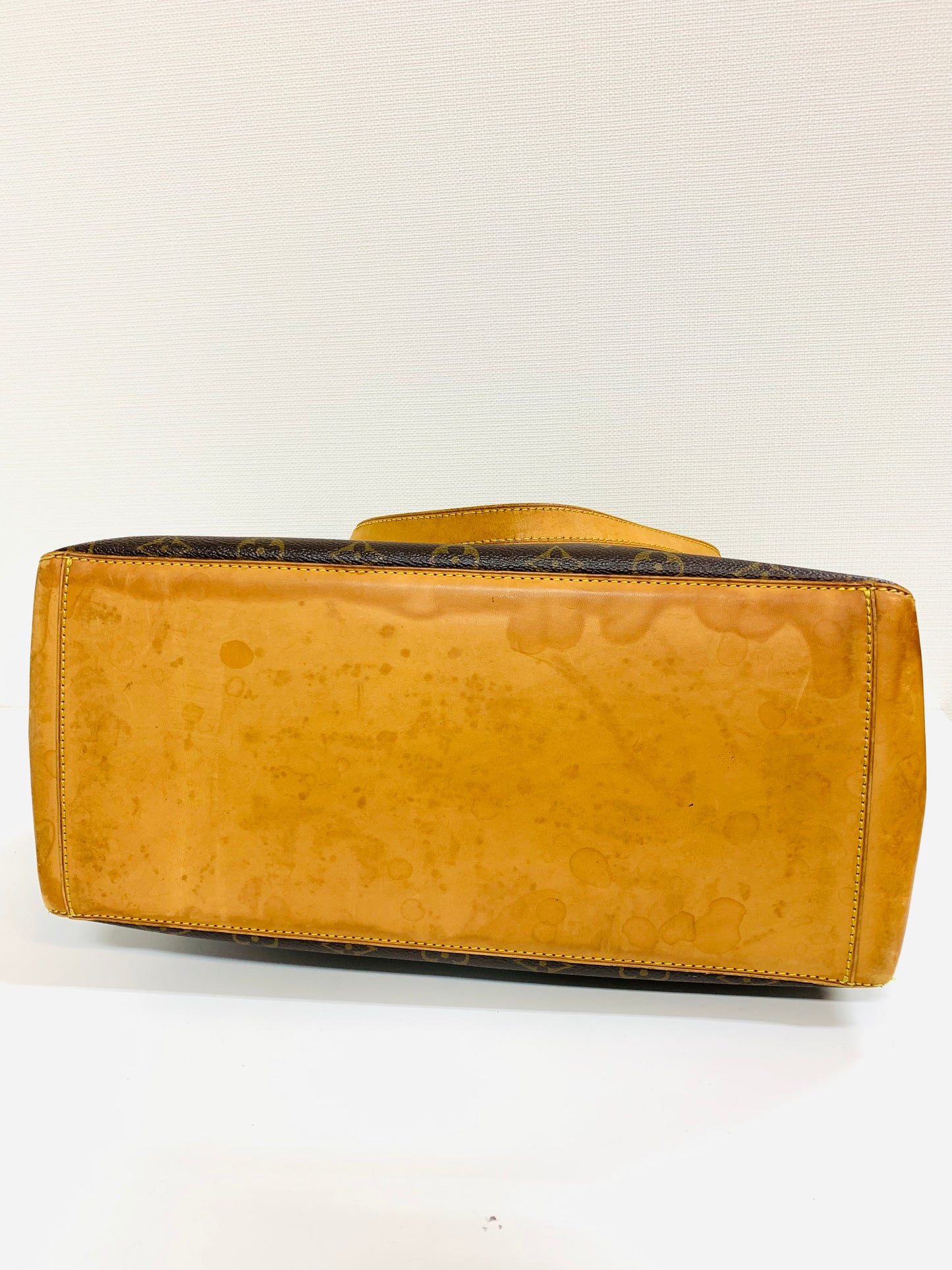 LOUIS VUITTON CABAS MEZZO TOTE BAG
