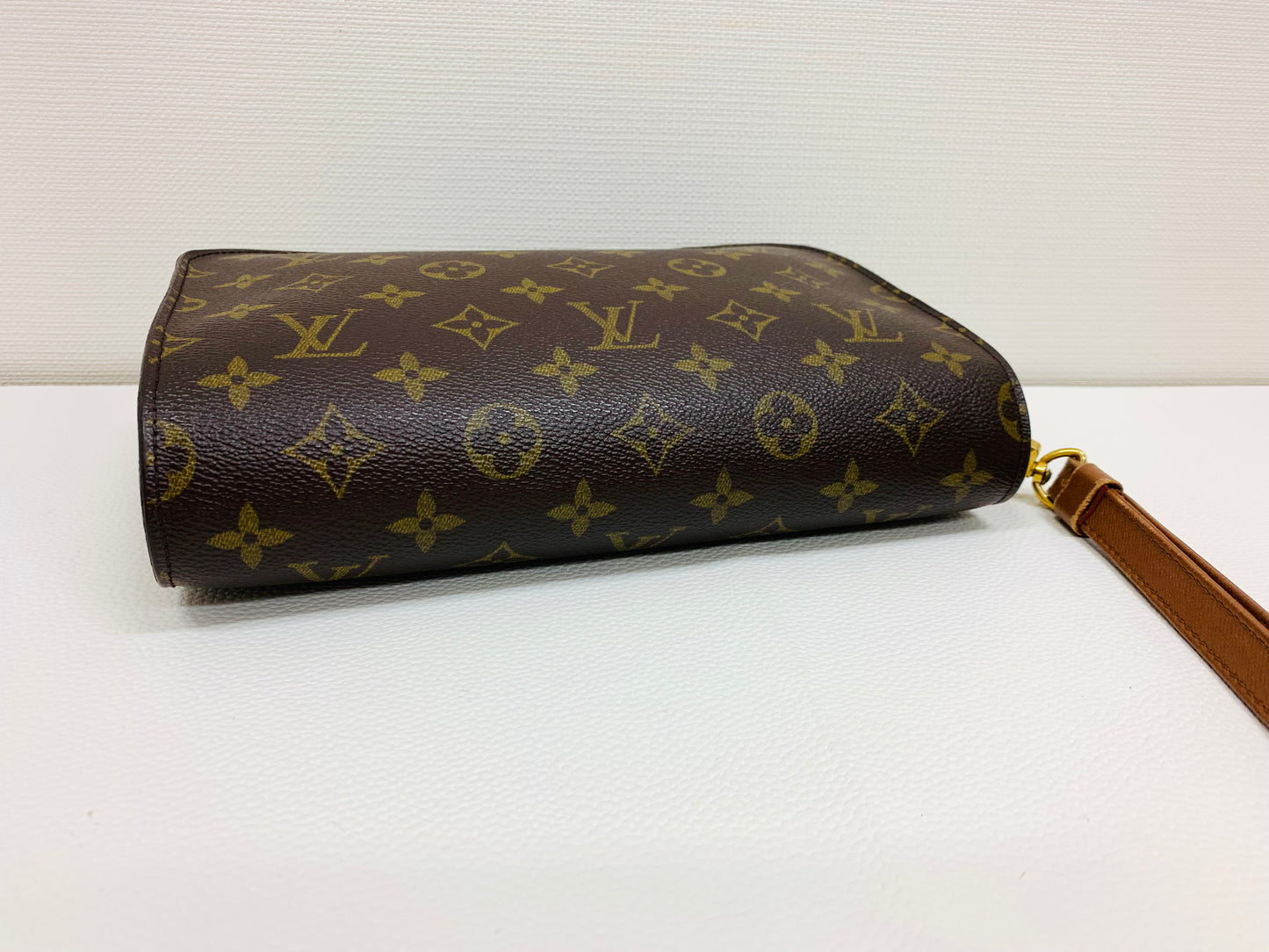 USED LOUIS VUITTON ORSAY CLUTCH BAG