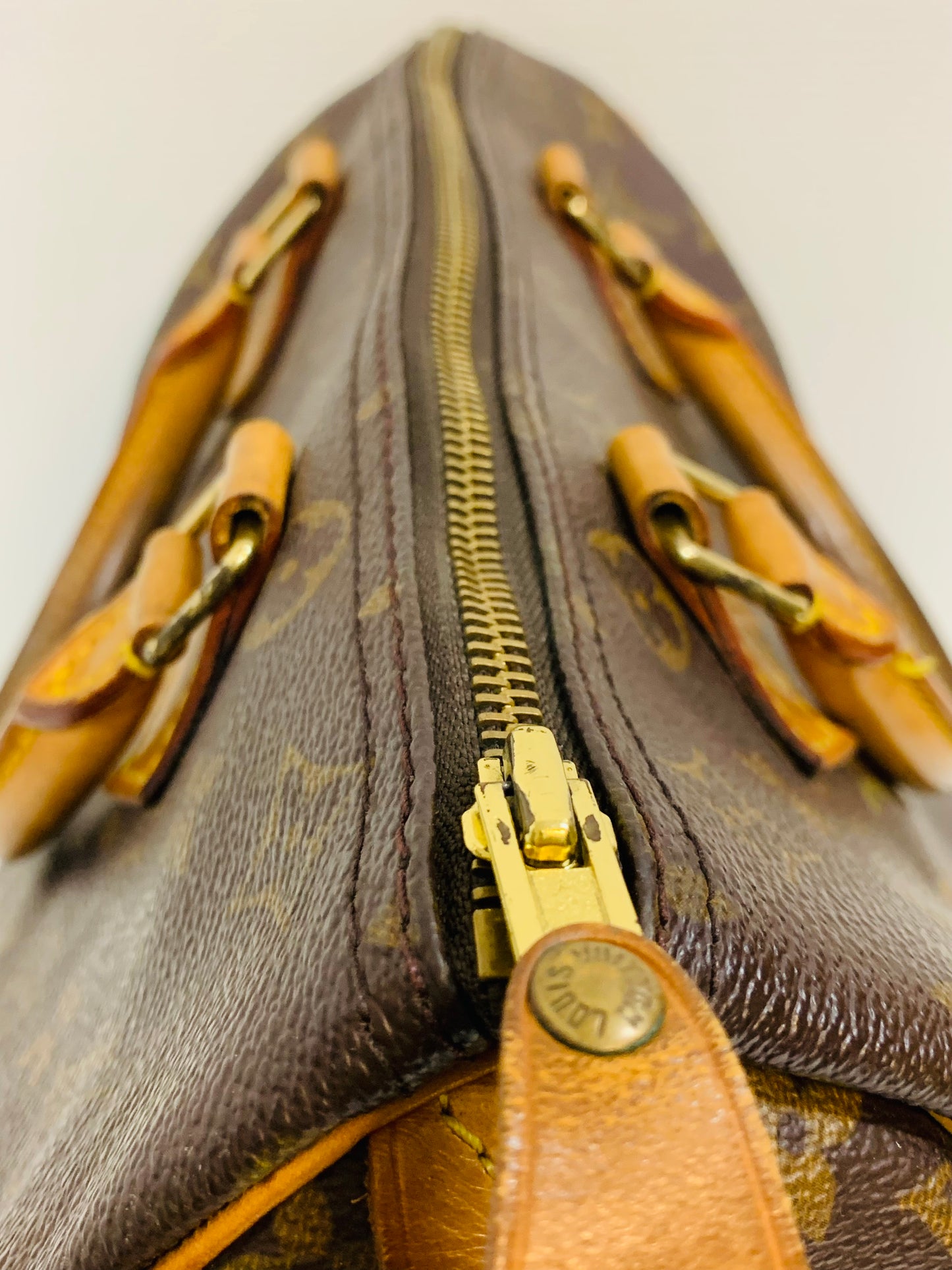 LOUIS VUITTON SPEEDY 30