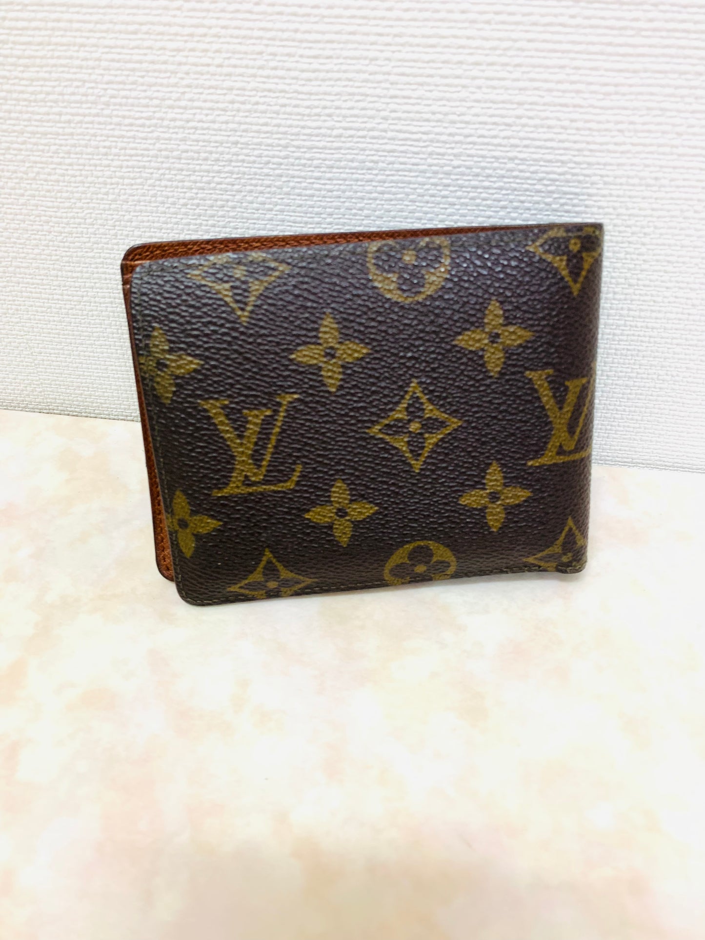 LOUIS VUITTON Vintage Bi-fold mens wallet