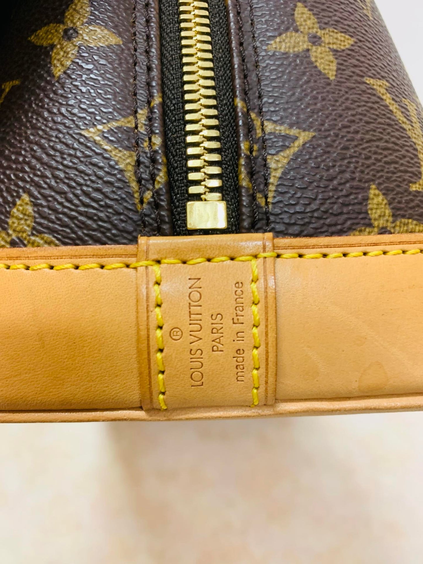 LOUIS VUITTON ALMA PM
