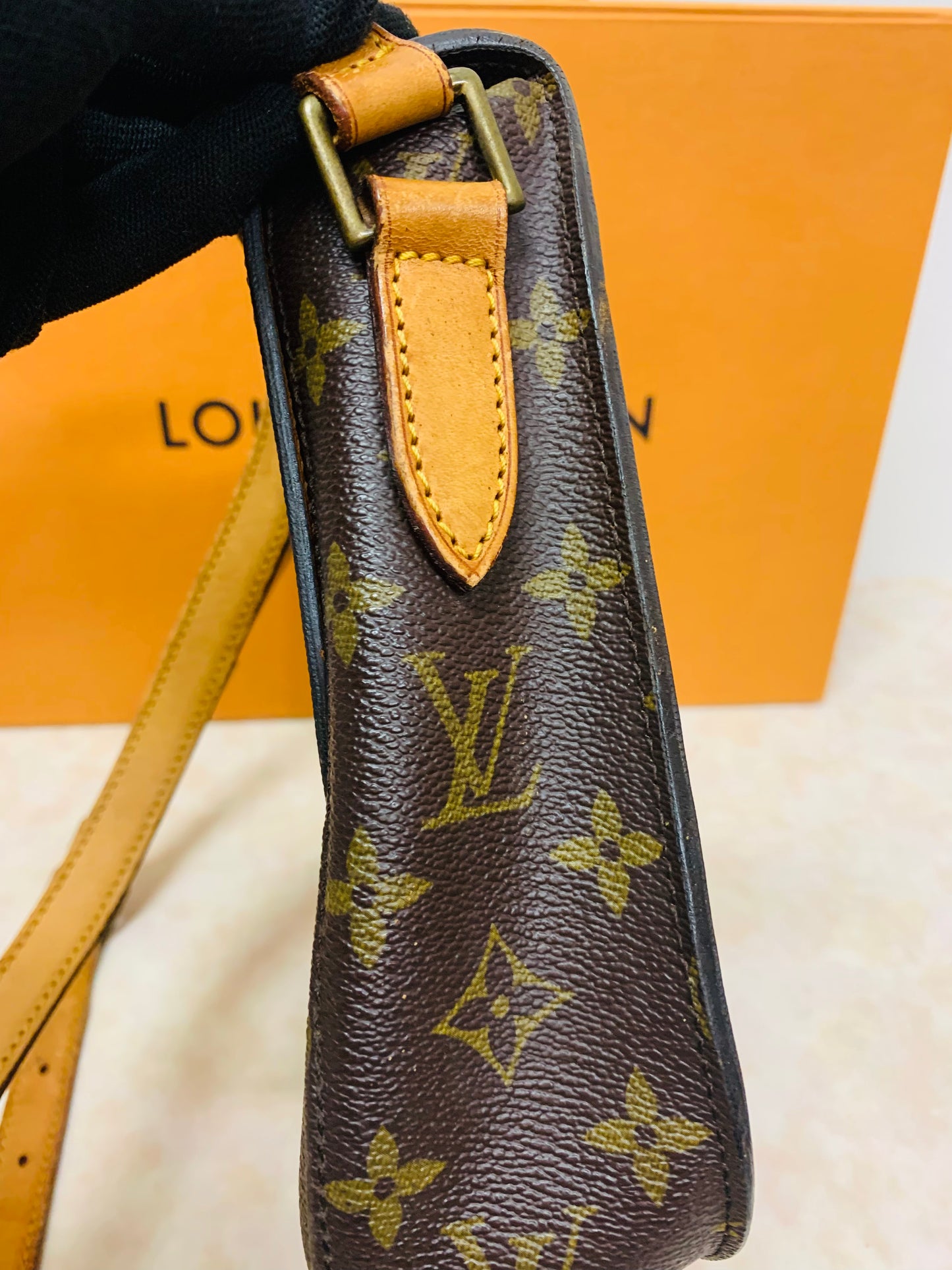 LOUIS VUITTON SAINT CLOUD GM