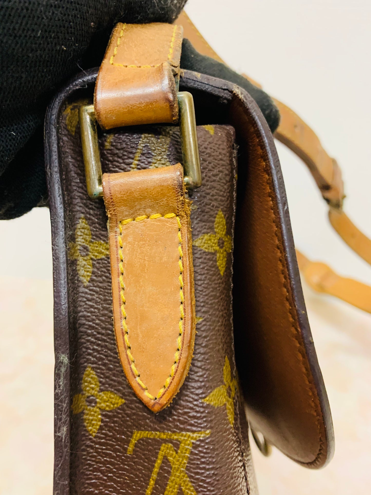 LOUIS VUITTON  Vintage Saint Cloud GM