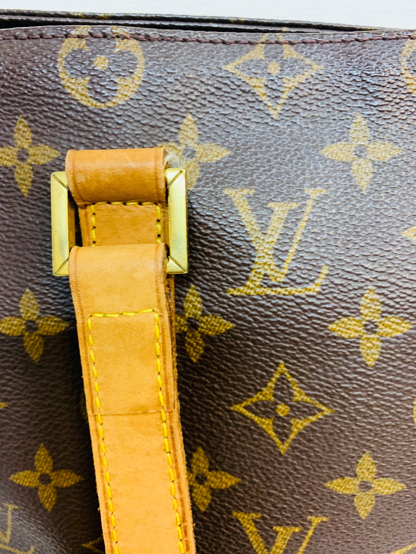 LOUIS VUITTON CABAS MEZZO TOTE BAG