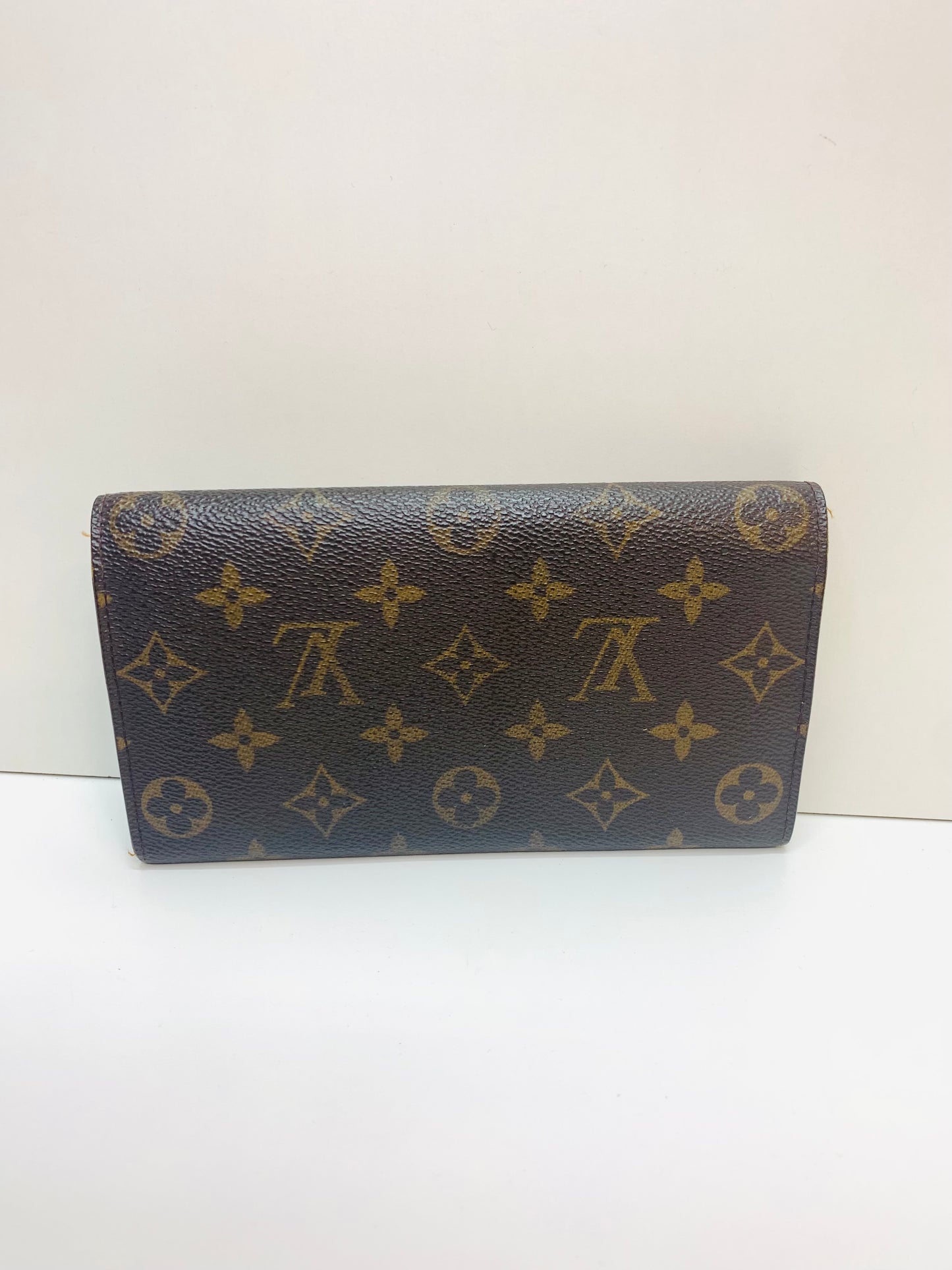 Louis Vuitton Sarah Wallet Moogram