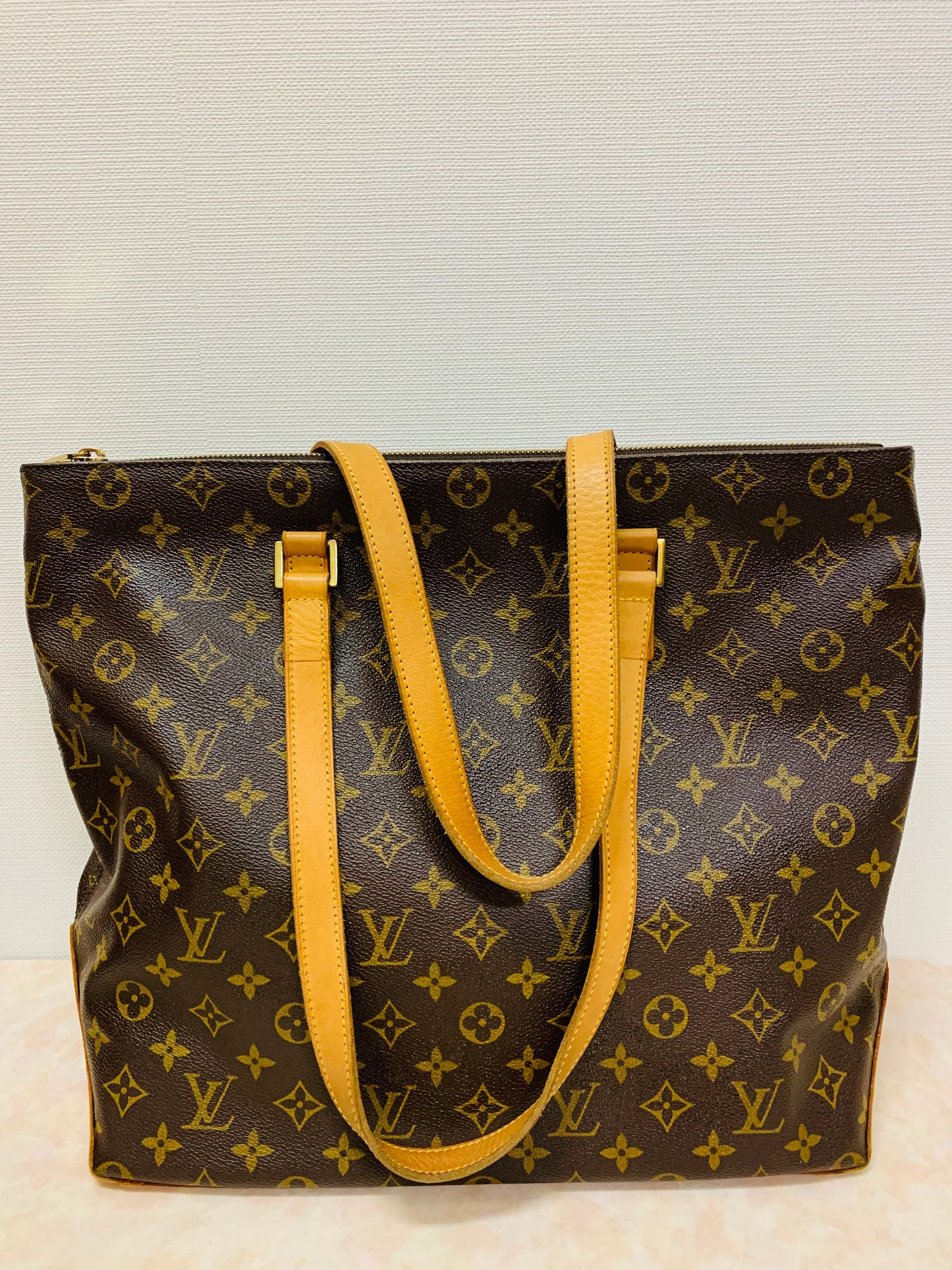LOUIS VUITTON Cabas Mezzo Tote Bag