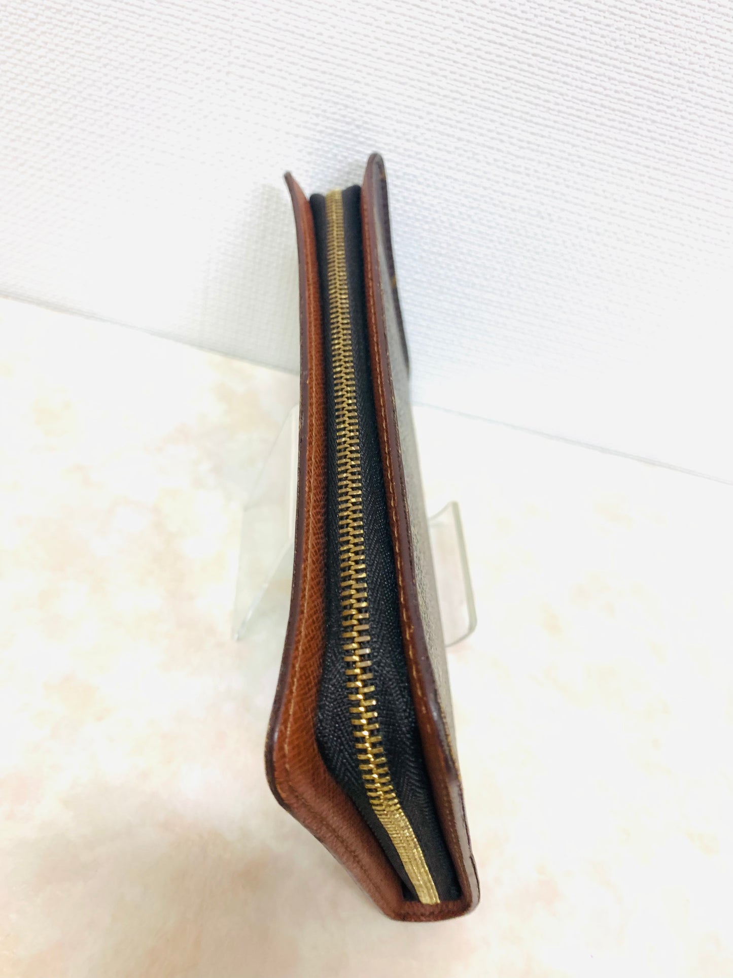 LOUIS VUITTON Zippy Compact wallet old model