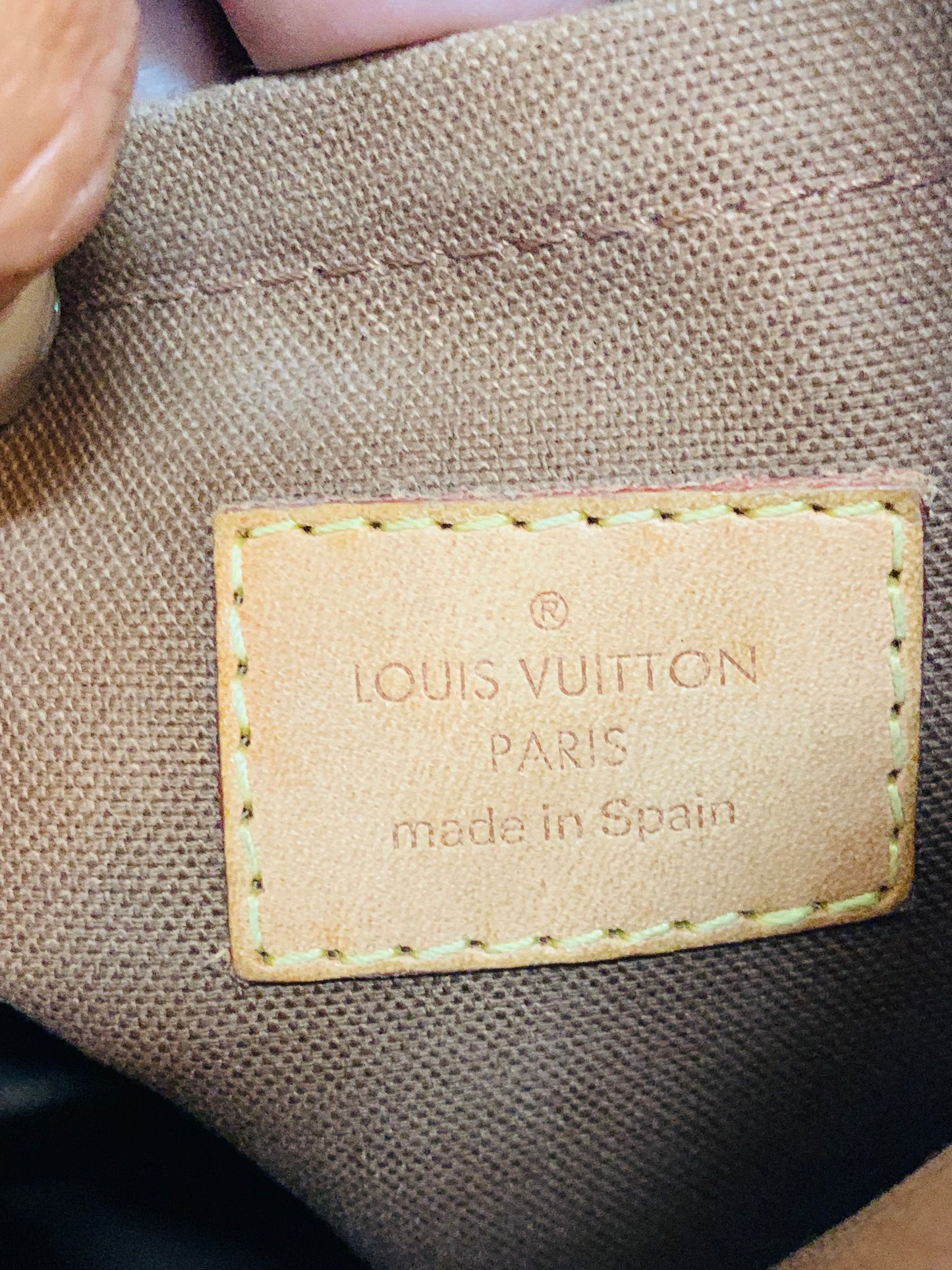 LOUIS VUITTON ODEON PM