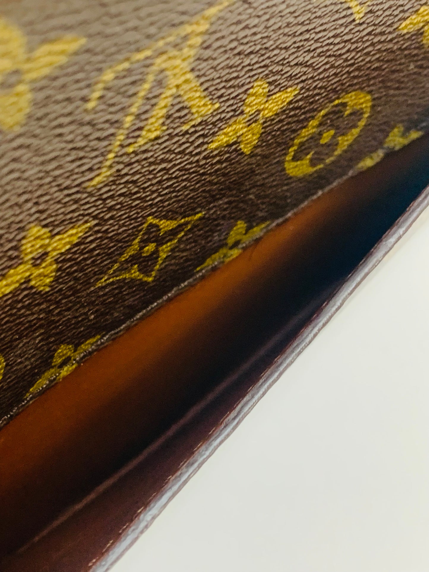 Louis Vuitton Monogram Bordeaux shoulder bag
