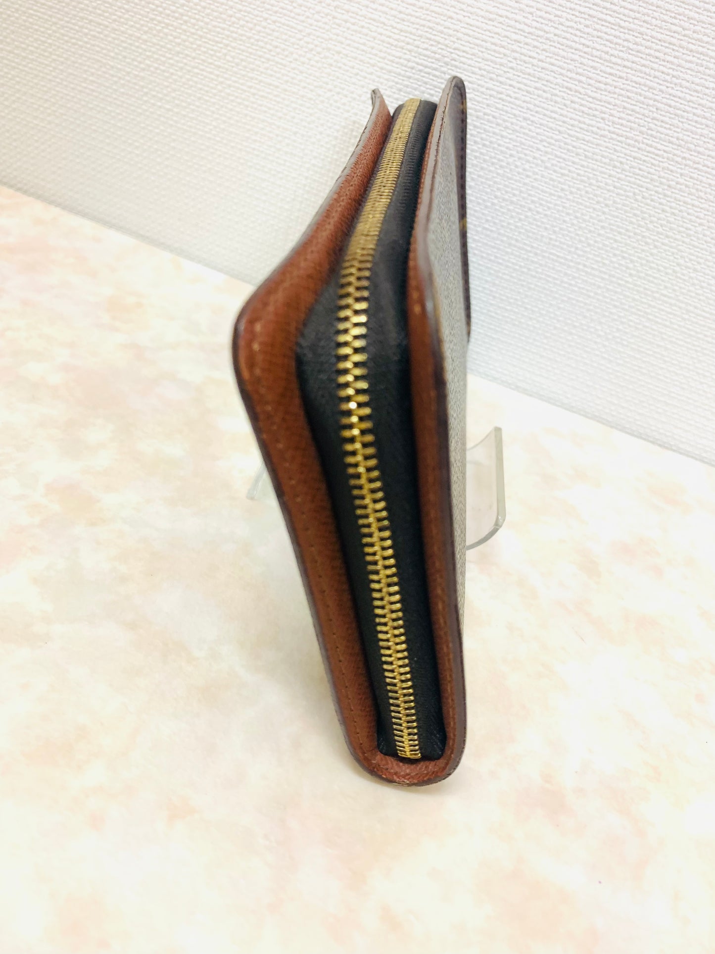 LOUIS VUITTON Zippy Compact wallet old model