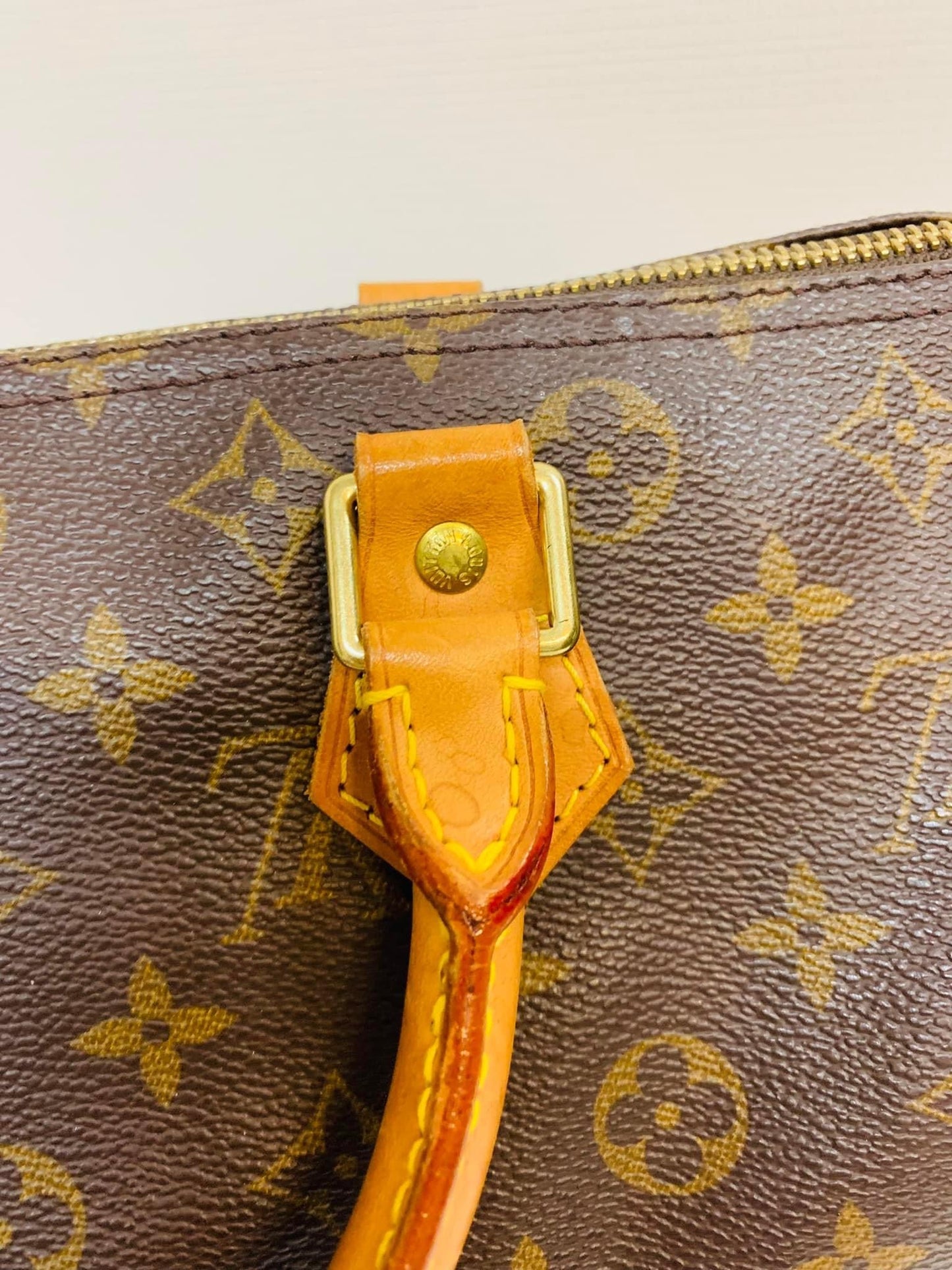 LOUIS VUITTON SPEEDY 30