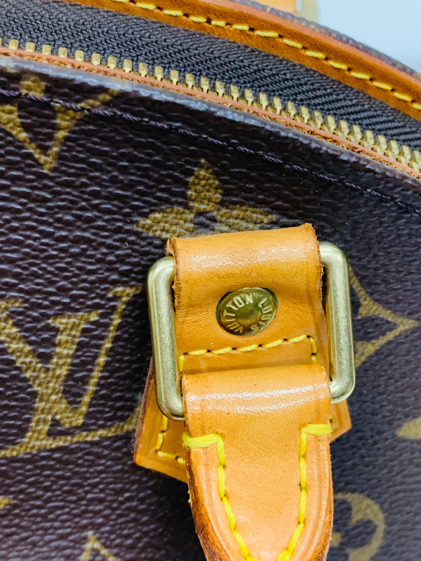 USED LOUIS VUITTON ELLIPSE PM