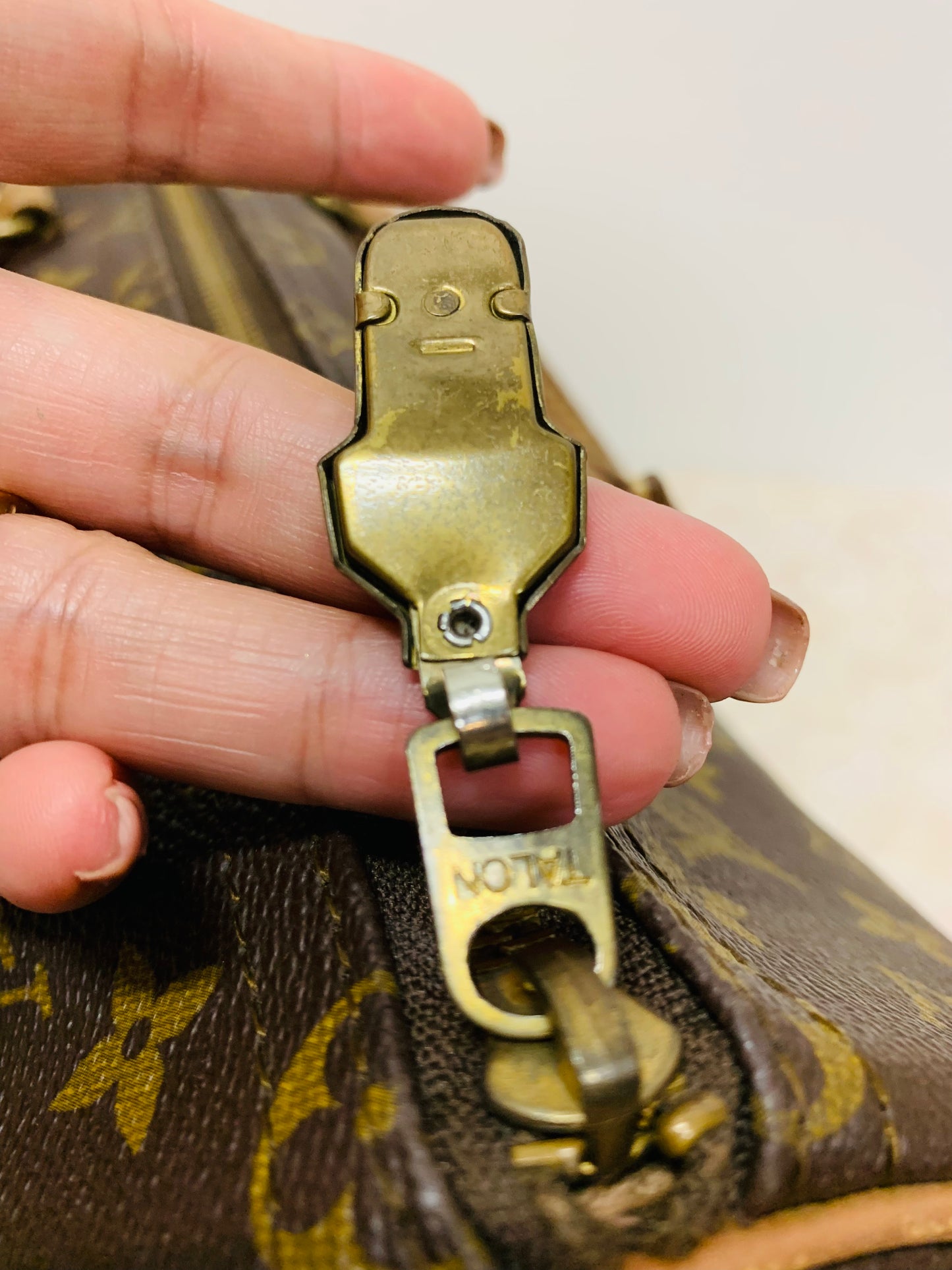 LOUIS VUITTON Vintage French Company Speedy 35