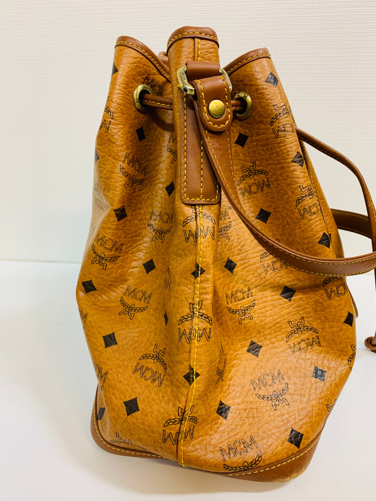 MCM Bucket bag
