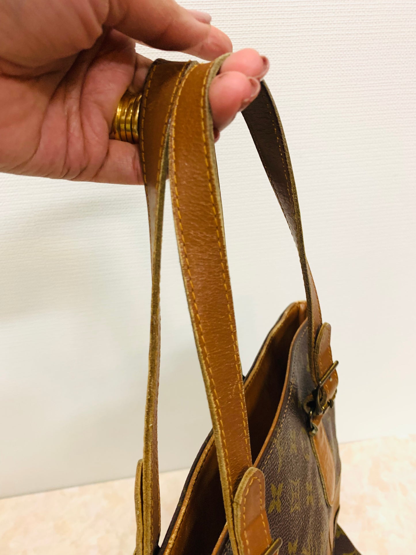 LOUIS VUITTON Bucket GM French Company