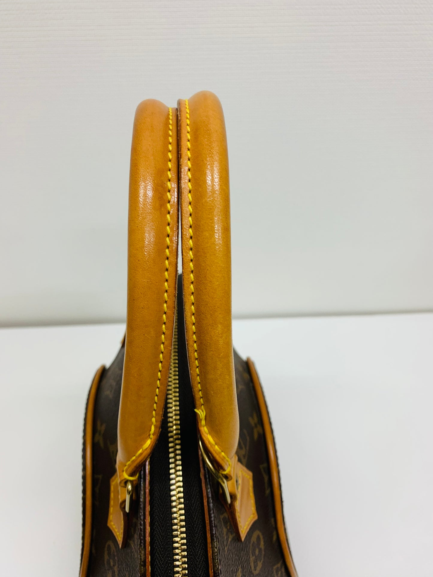 USED LOUIS VUITTON ELLIPSE PM