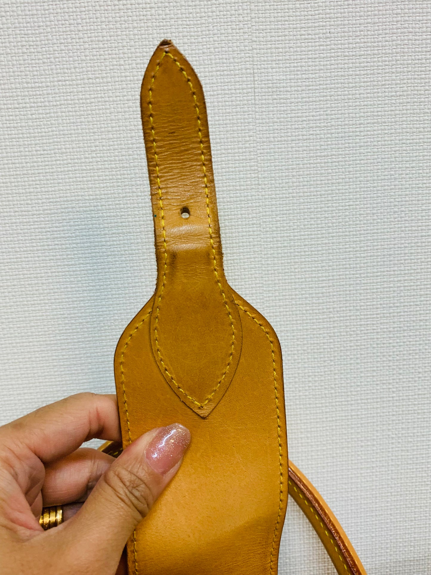 LOUIS VUITTON RIVOLI