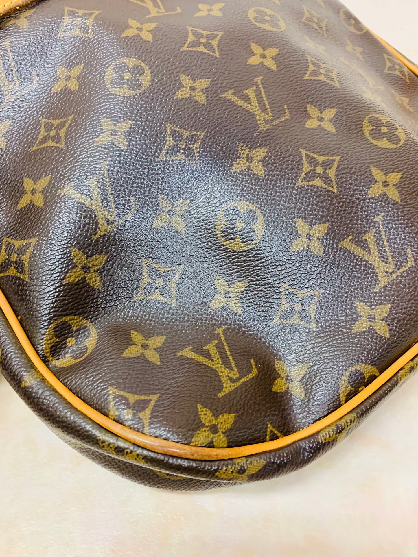 LOUIS VUITTON ODEON PM