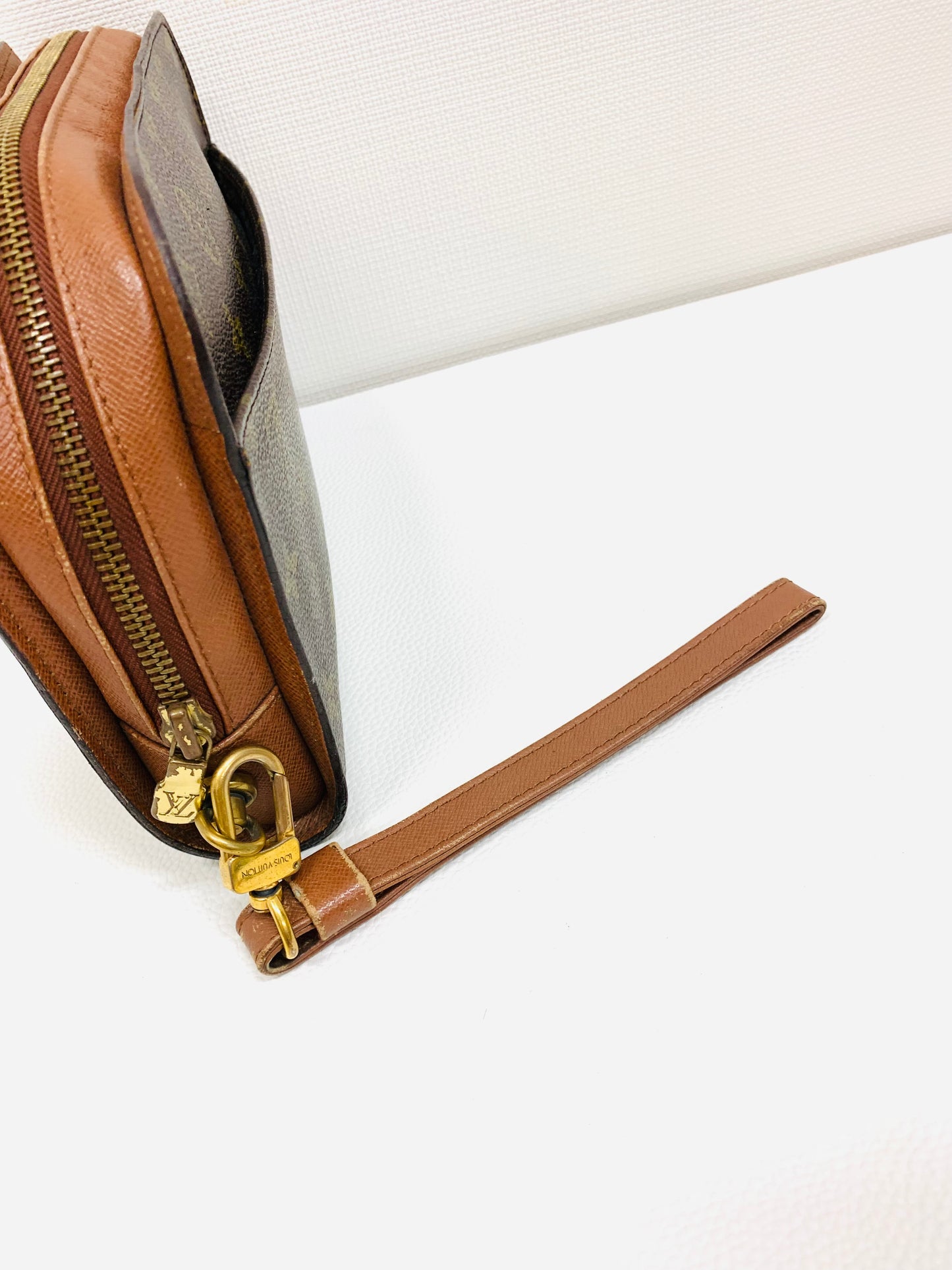 USED LOUIS VUITTON ORSAY CLUTCH BAG