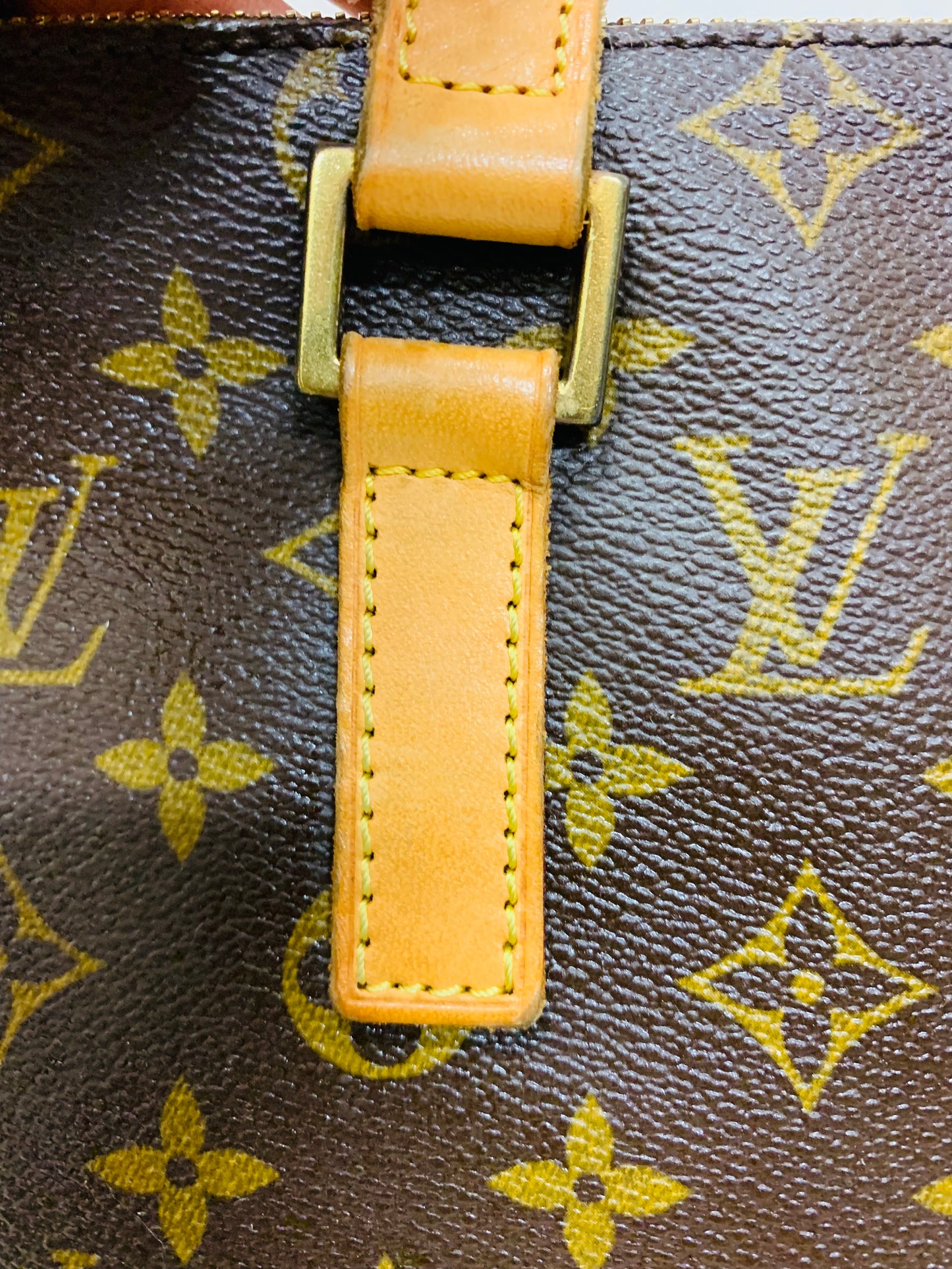 LOUIS VUITTON Cabas Mezzo Tote Bag