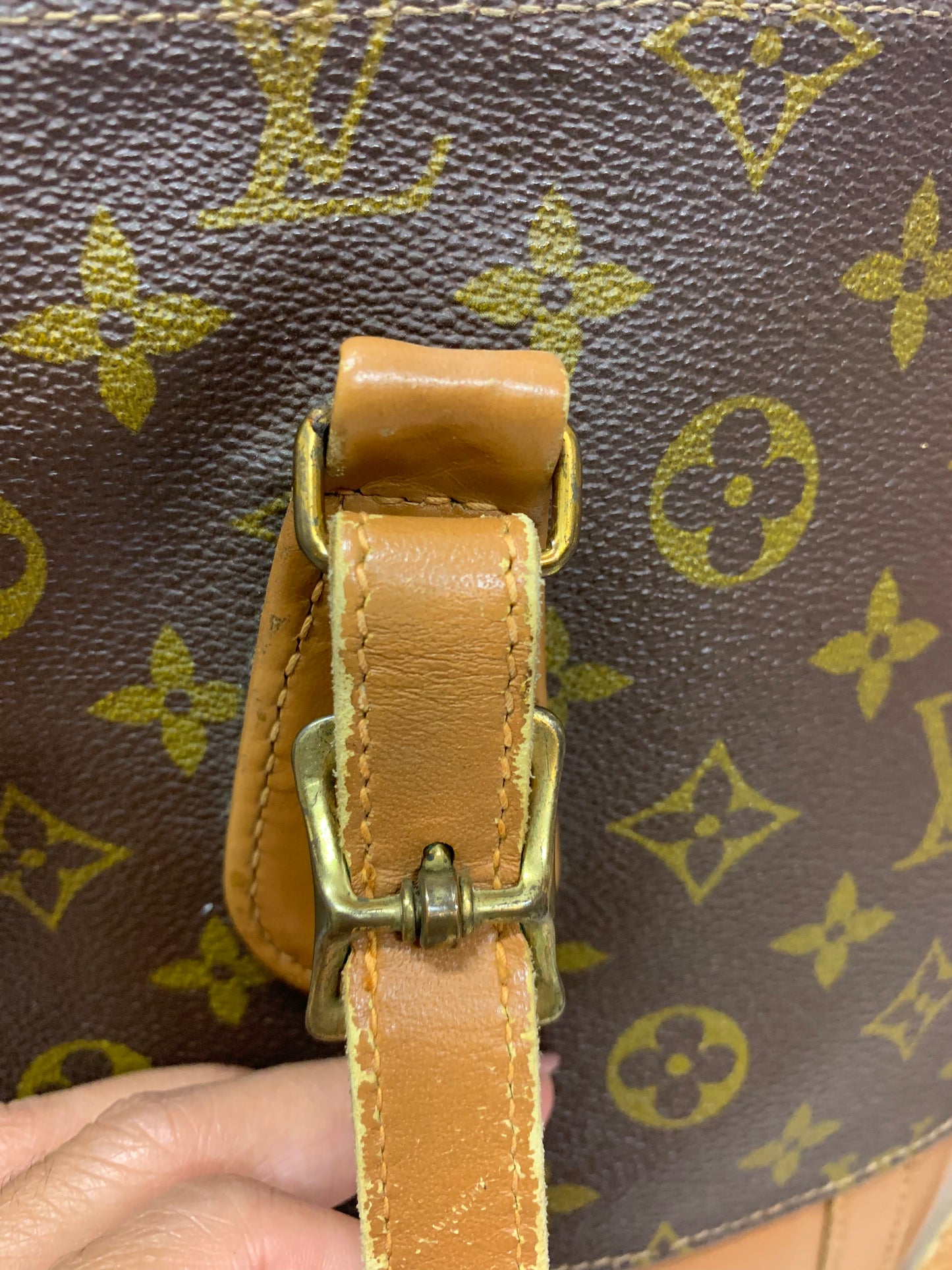 LOUIS VUITTON Bucket GM French and Company