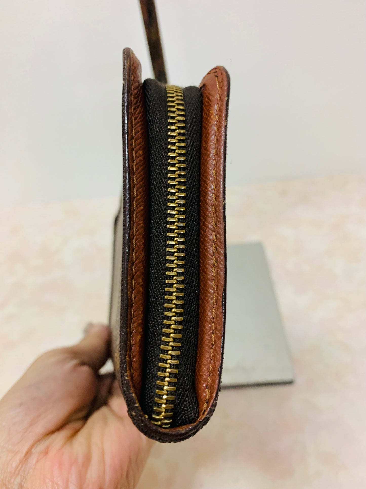 LOUIS VUITTON ZIPPY COMPACT WALLET Old Model
