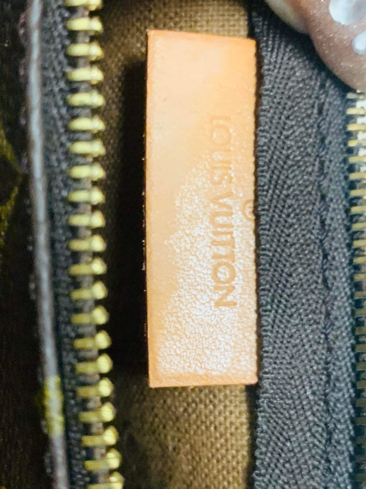 LOUIS VUITTON SAC SHOPPING TOTE BAG WITH POUCH