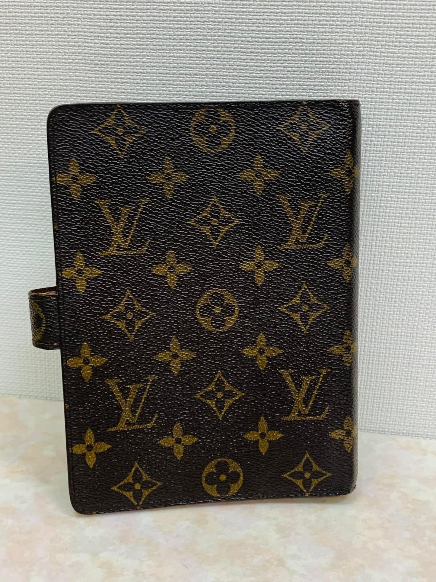 AUTHENTIC LOUIS VUITTON Agenda MM Monogram