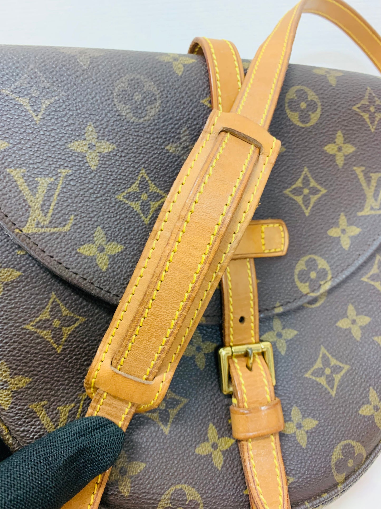 LOUIS VUITTON CHANTILLY MM
