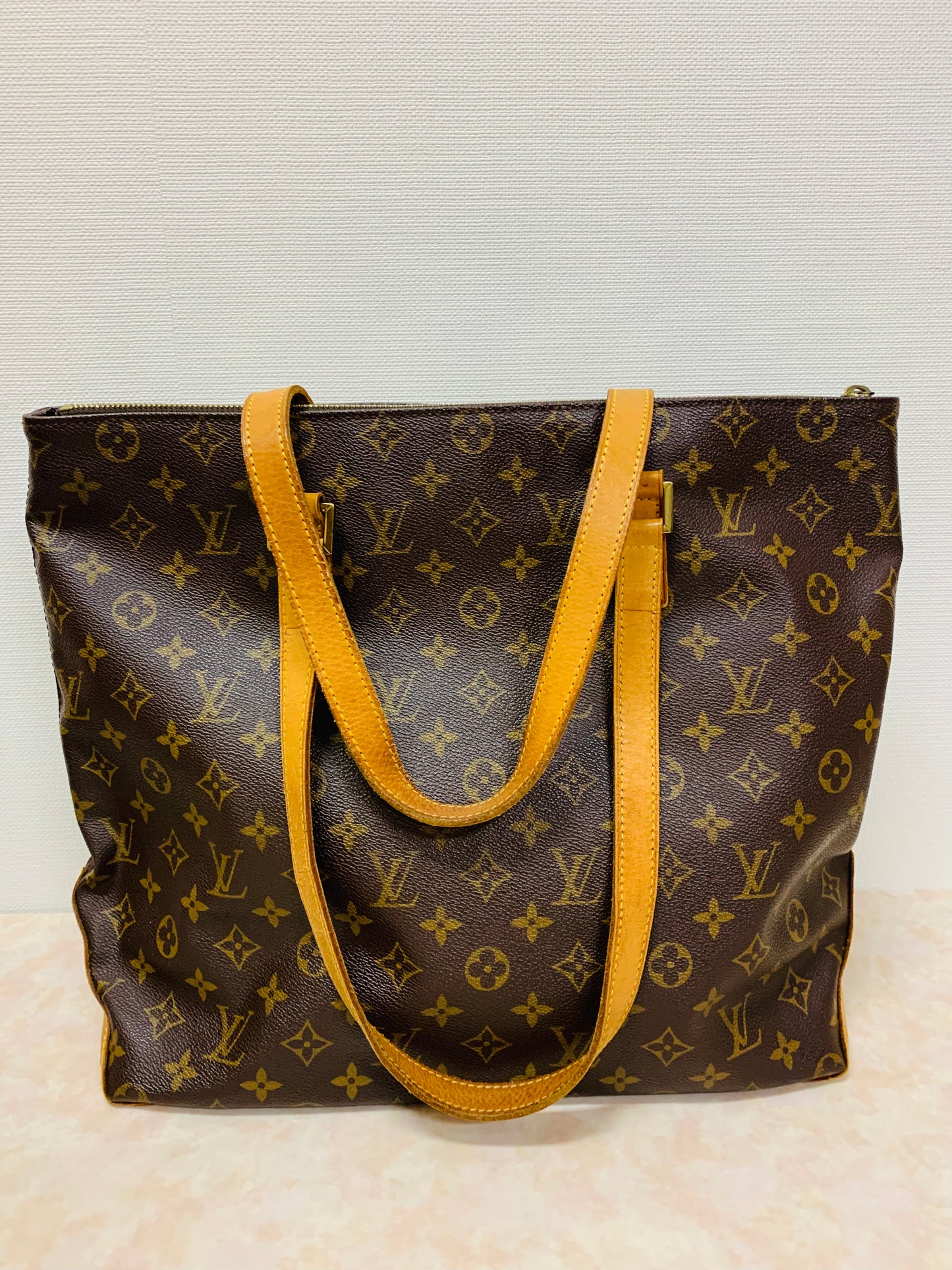 LOUIS VUITTON Cabas Mezzo Tote Bag