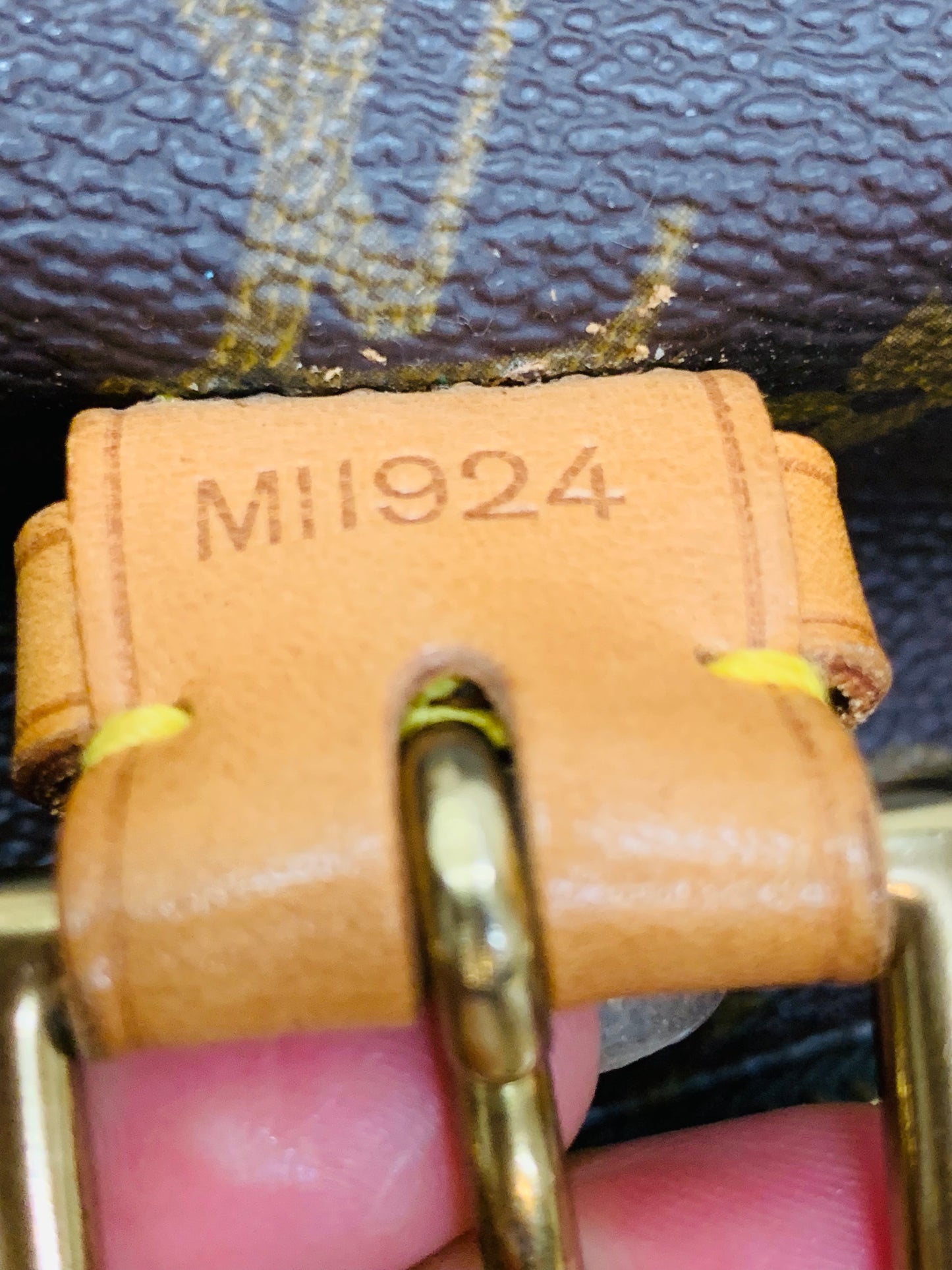 LOUIS VUITTON Montsouris GM