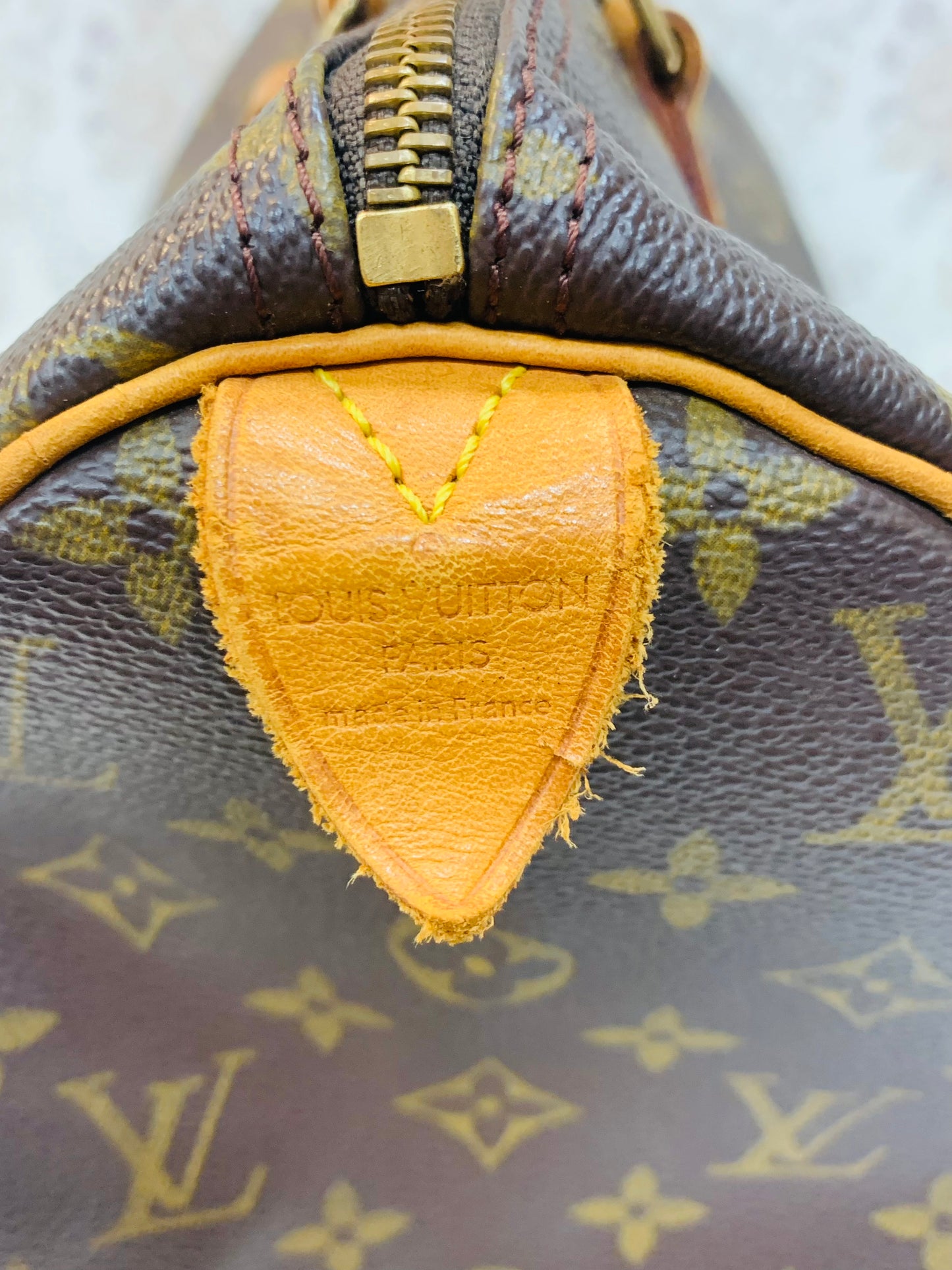 Louis Vuitton Speedy 30