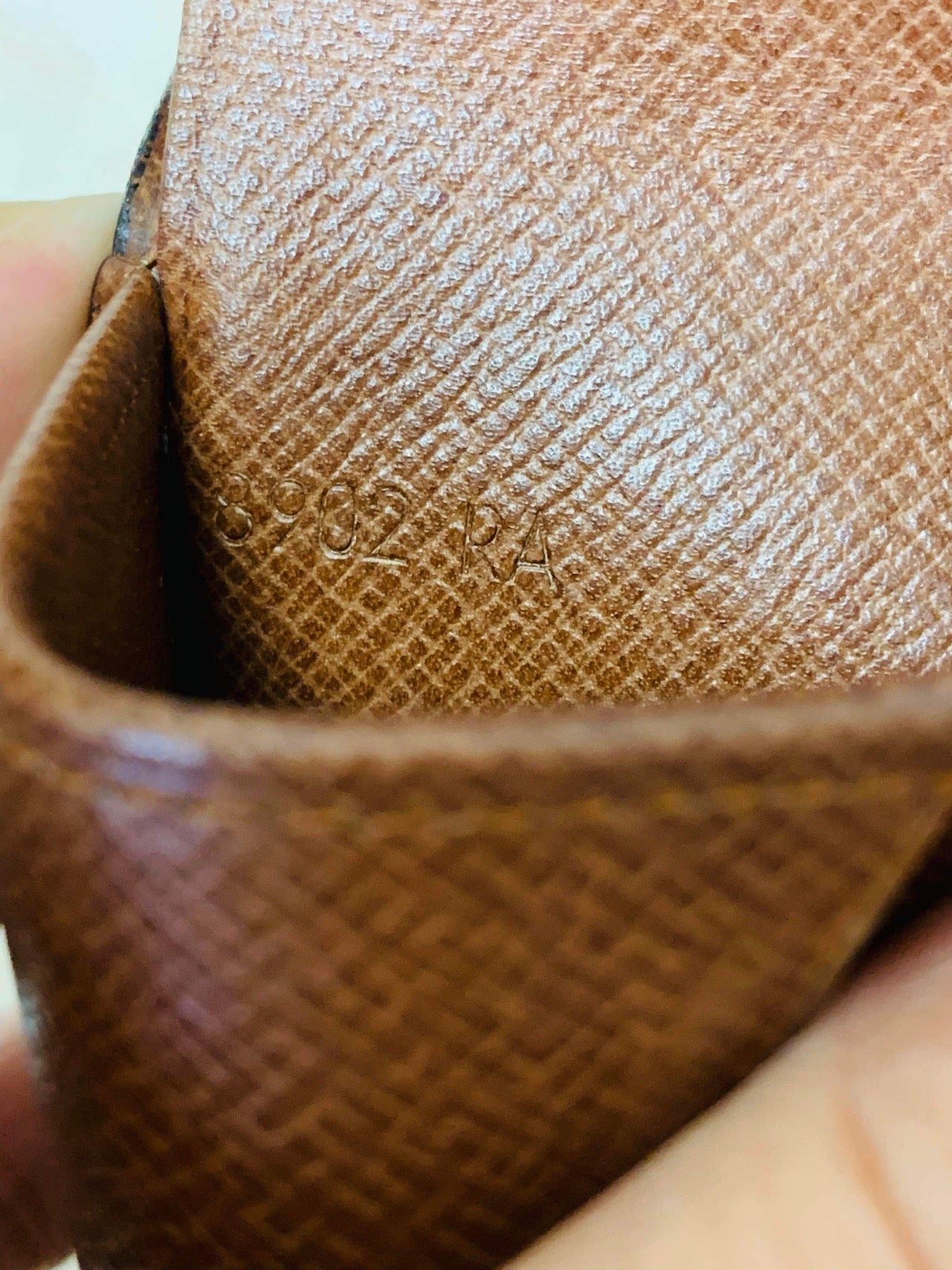 LOUIS VUITTON Vintage Bi-fold mens wallet