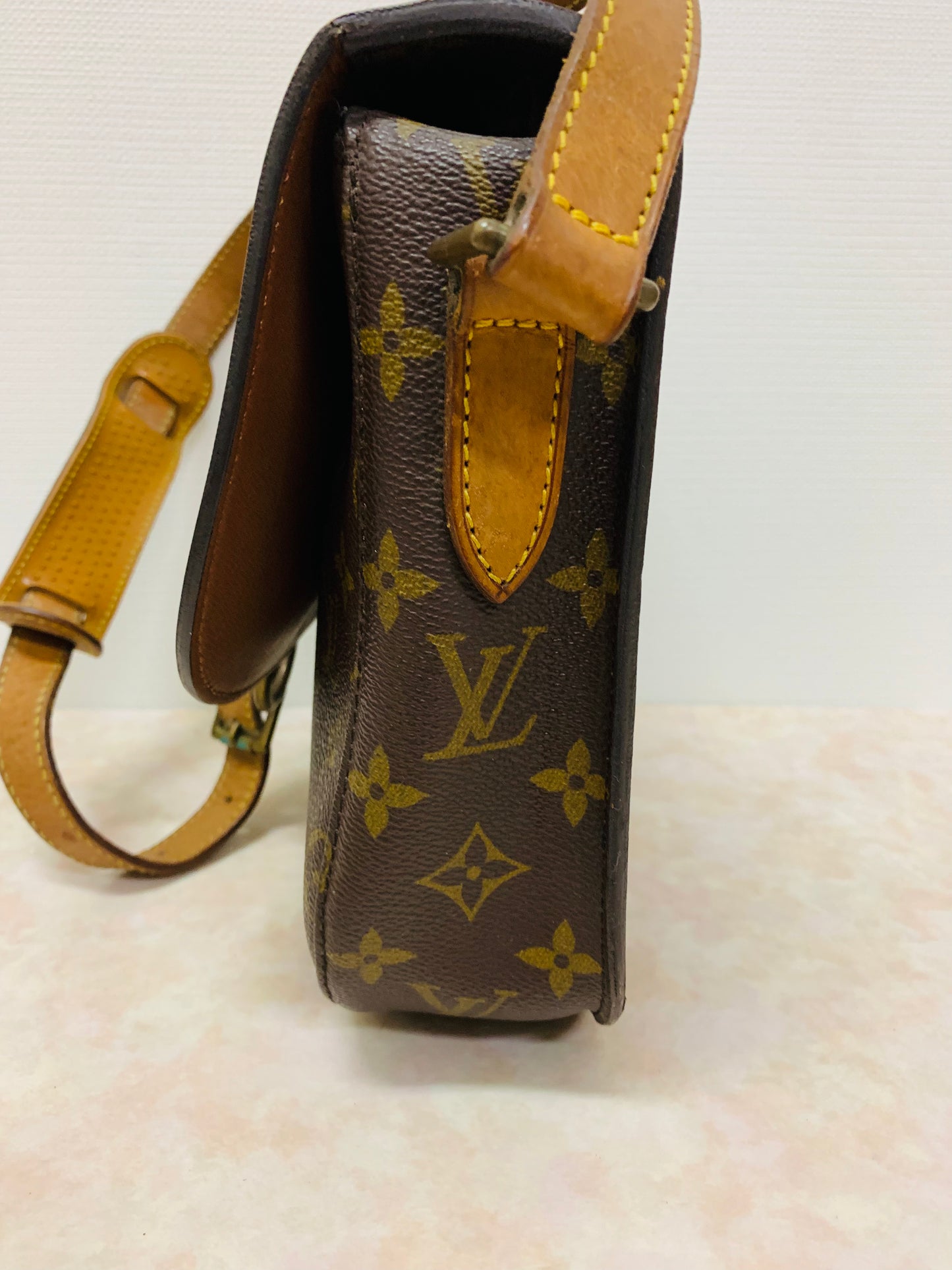 LOUIS VUITTON  Vintage Saint Cloud GM