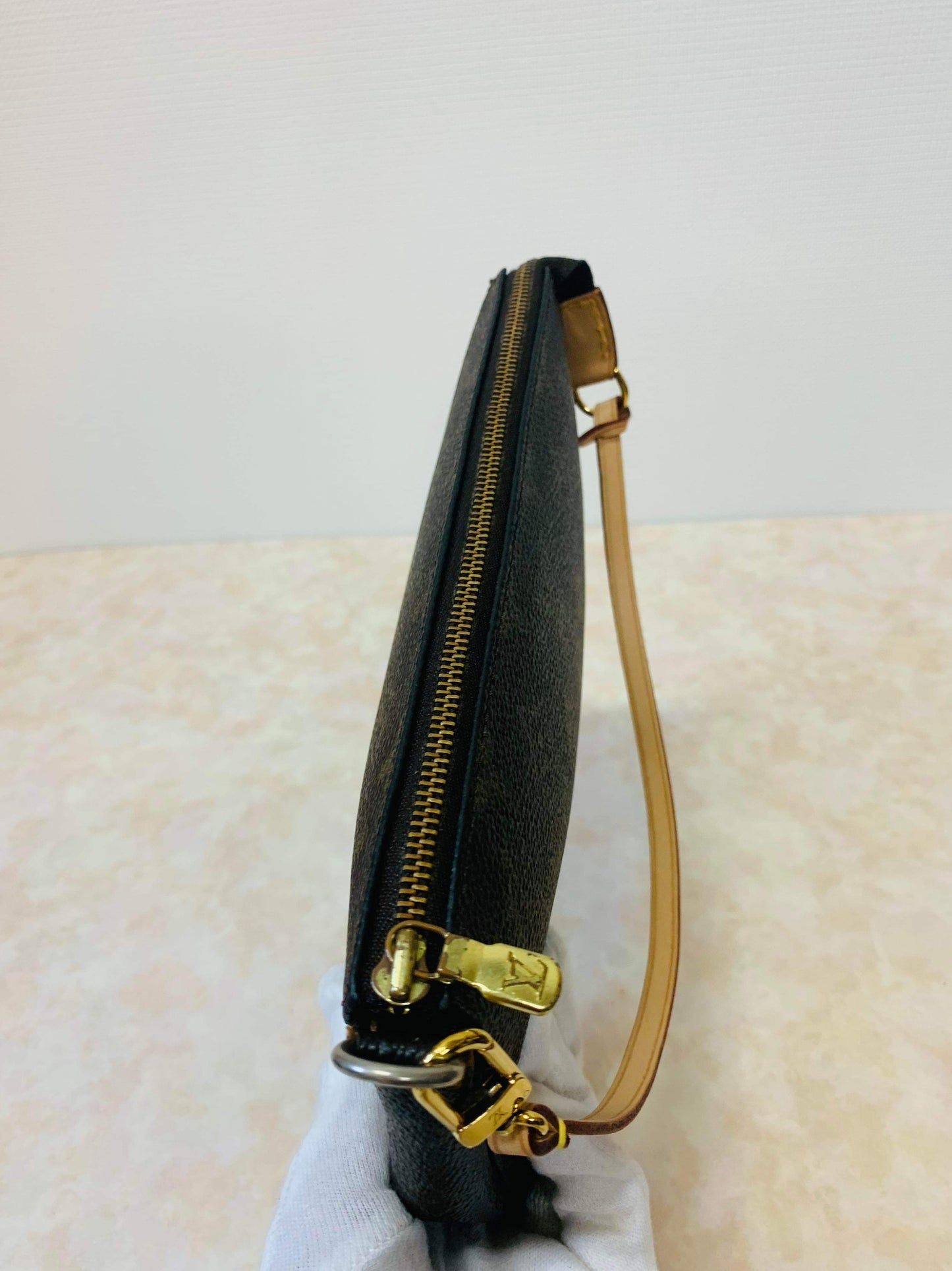 LOUIS VUITTON POCHETTE ACCESSORIES