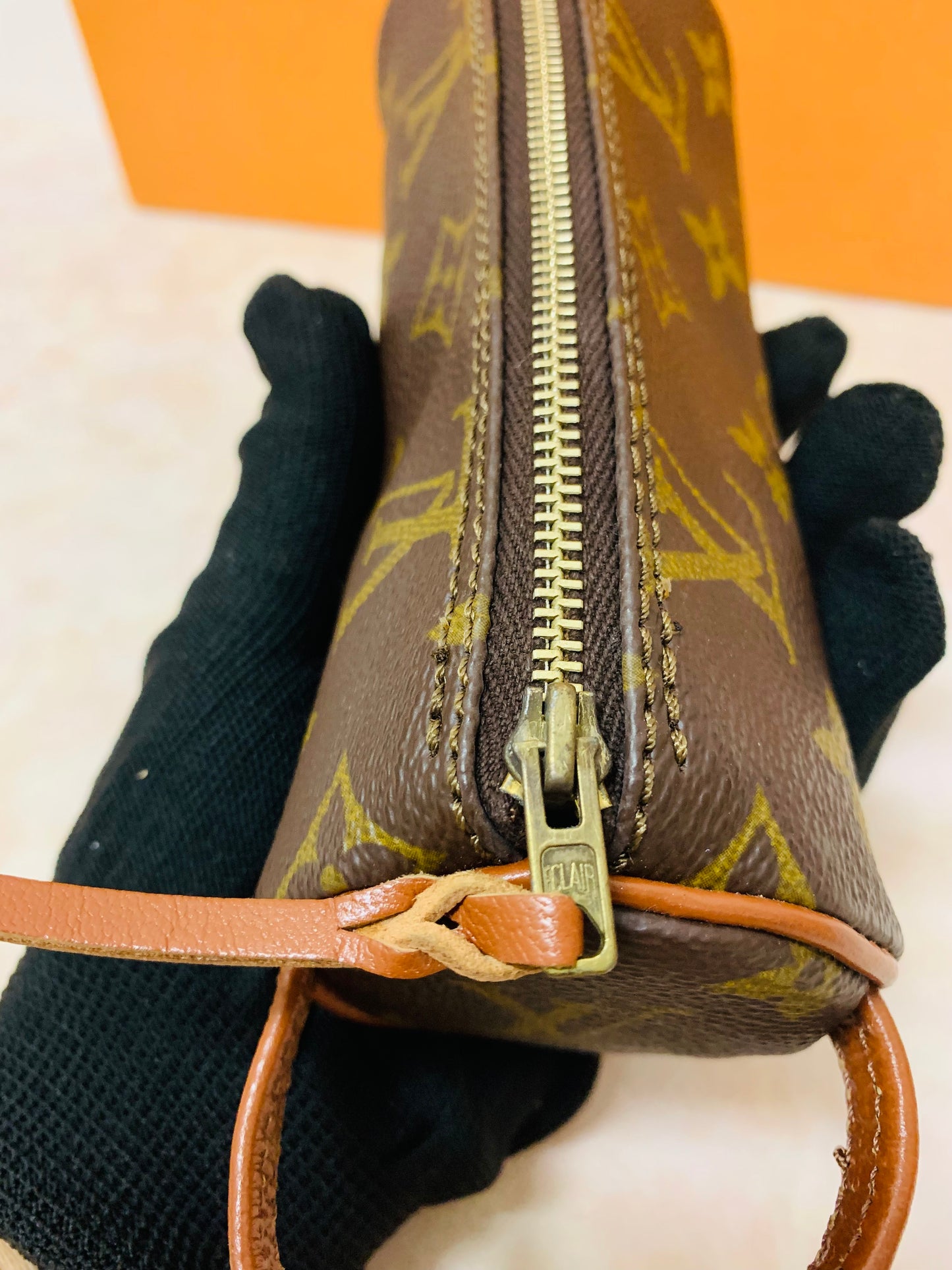 LOUIS VUITTON Golf Ball Pouch/Pen or lipstick case